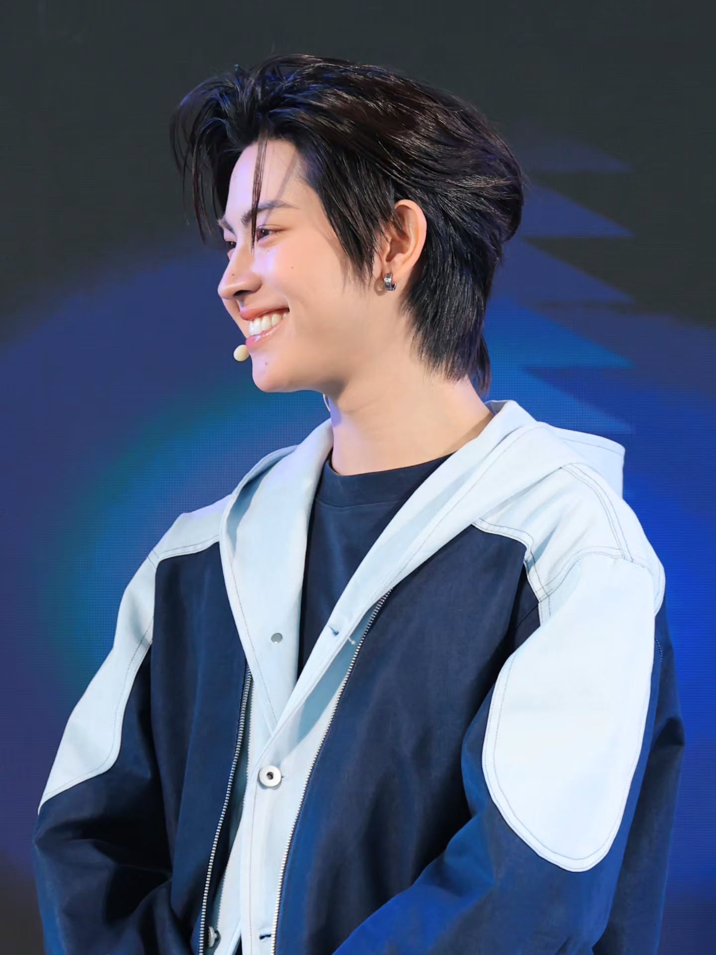 อ๋อง - เขมรัชต์ สุนทรนนท์