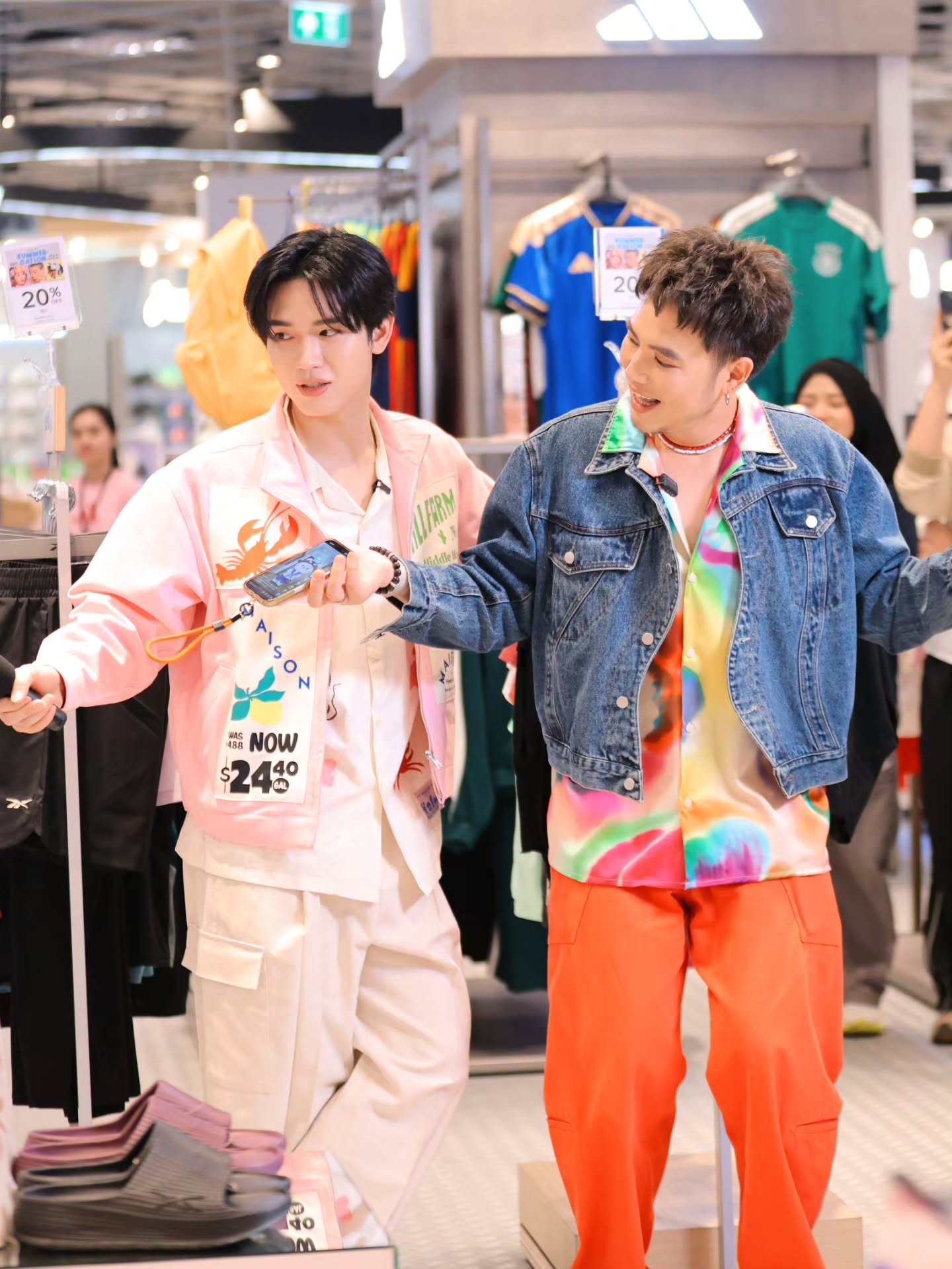 อ๋อง - เขมรัชต์ สุนทรนนท์