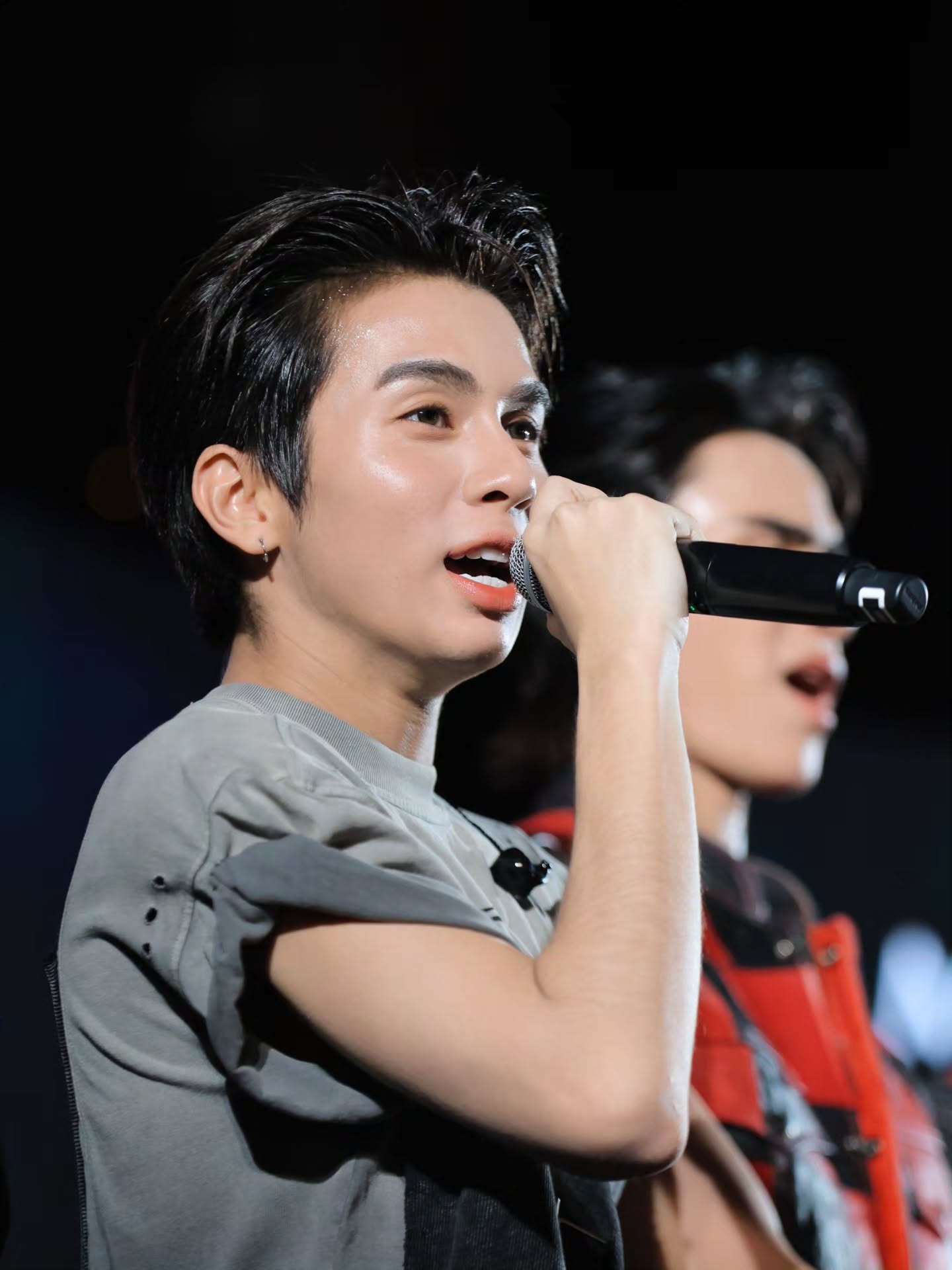 อ๋อง - เขมรัชต์ สุนทรนนท์