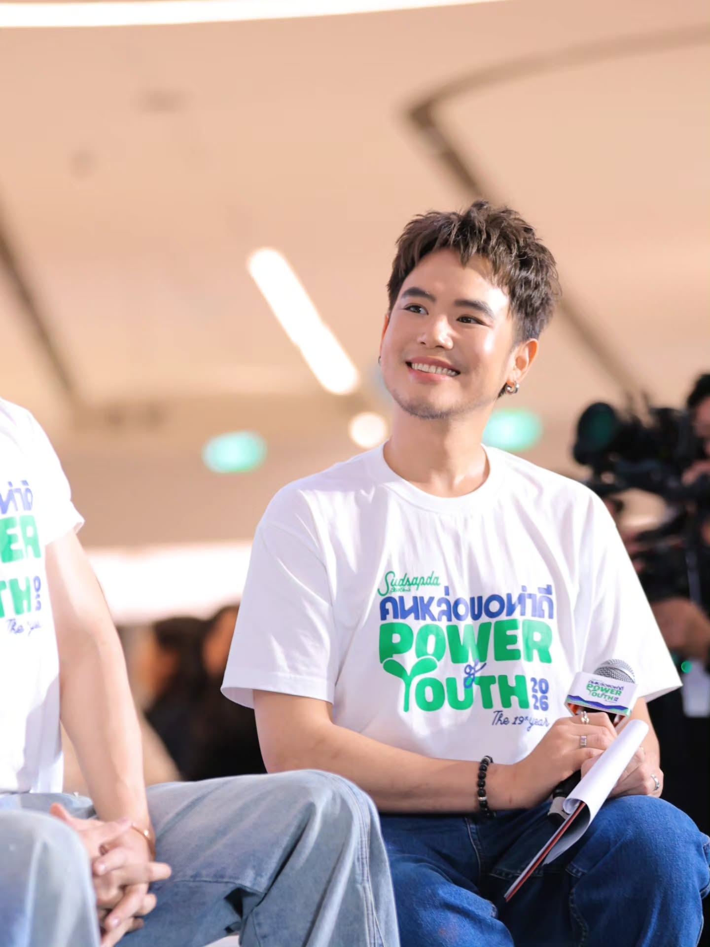 อ๋อง - เขมรัชต์ สุนทรนนท์