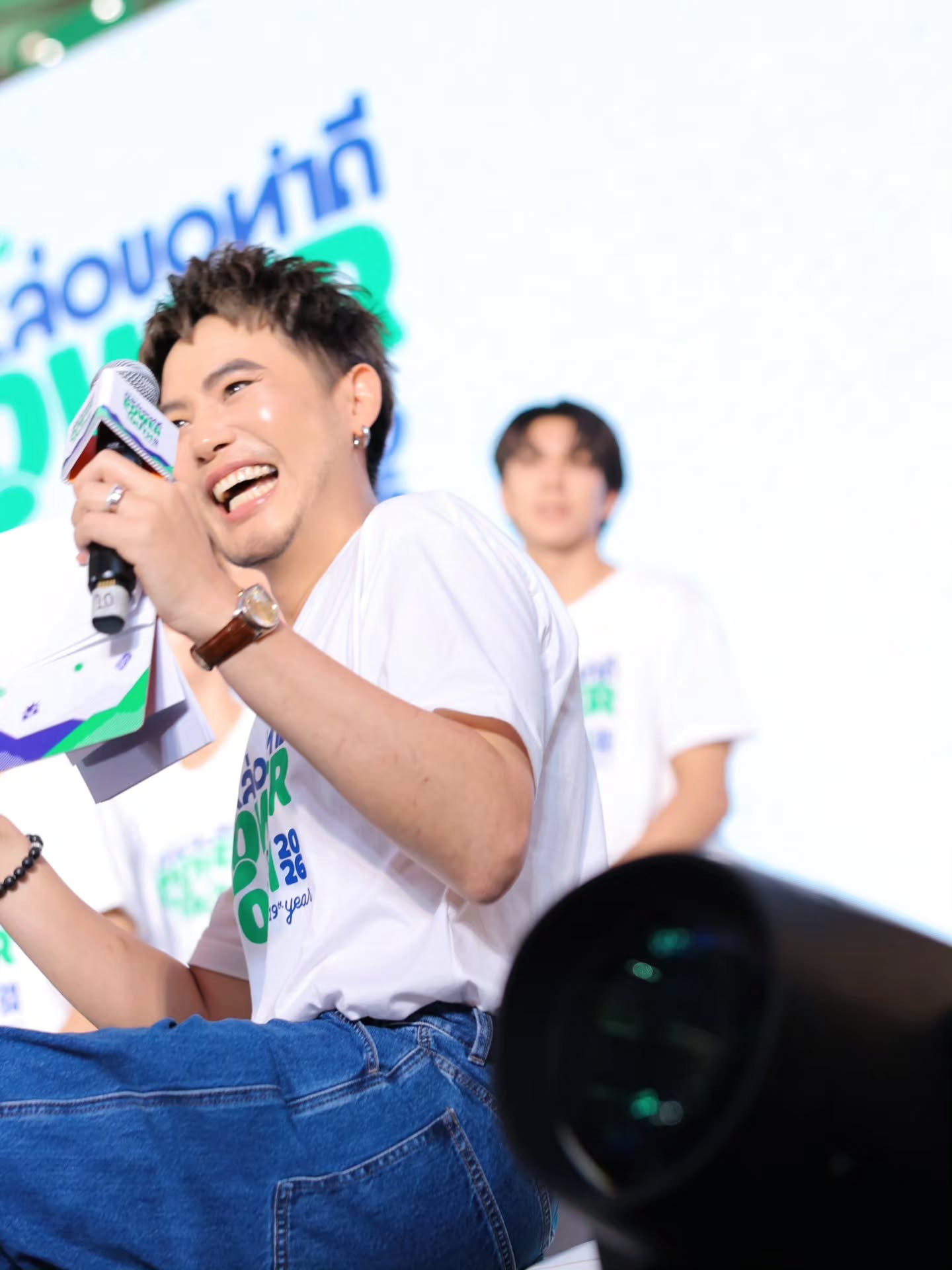 อ๋อง - เขมรัชต์ สุนทรนนท์