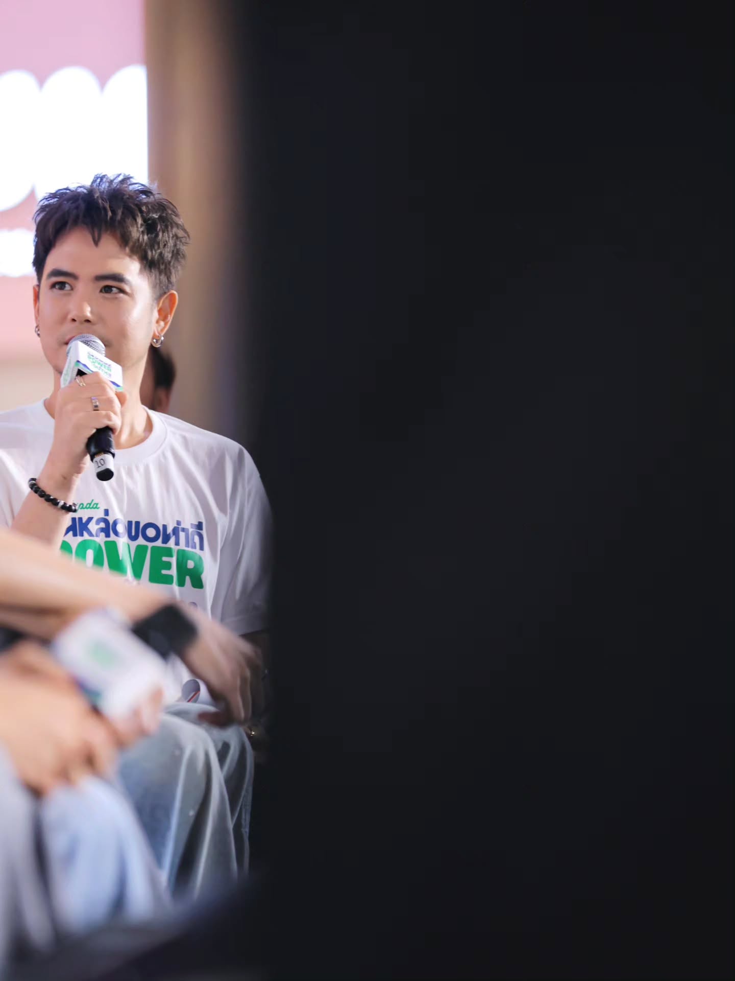 อ๋อง - เขมรัชต์ สุนทรนนท์