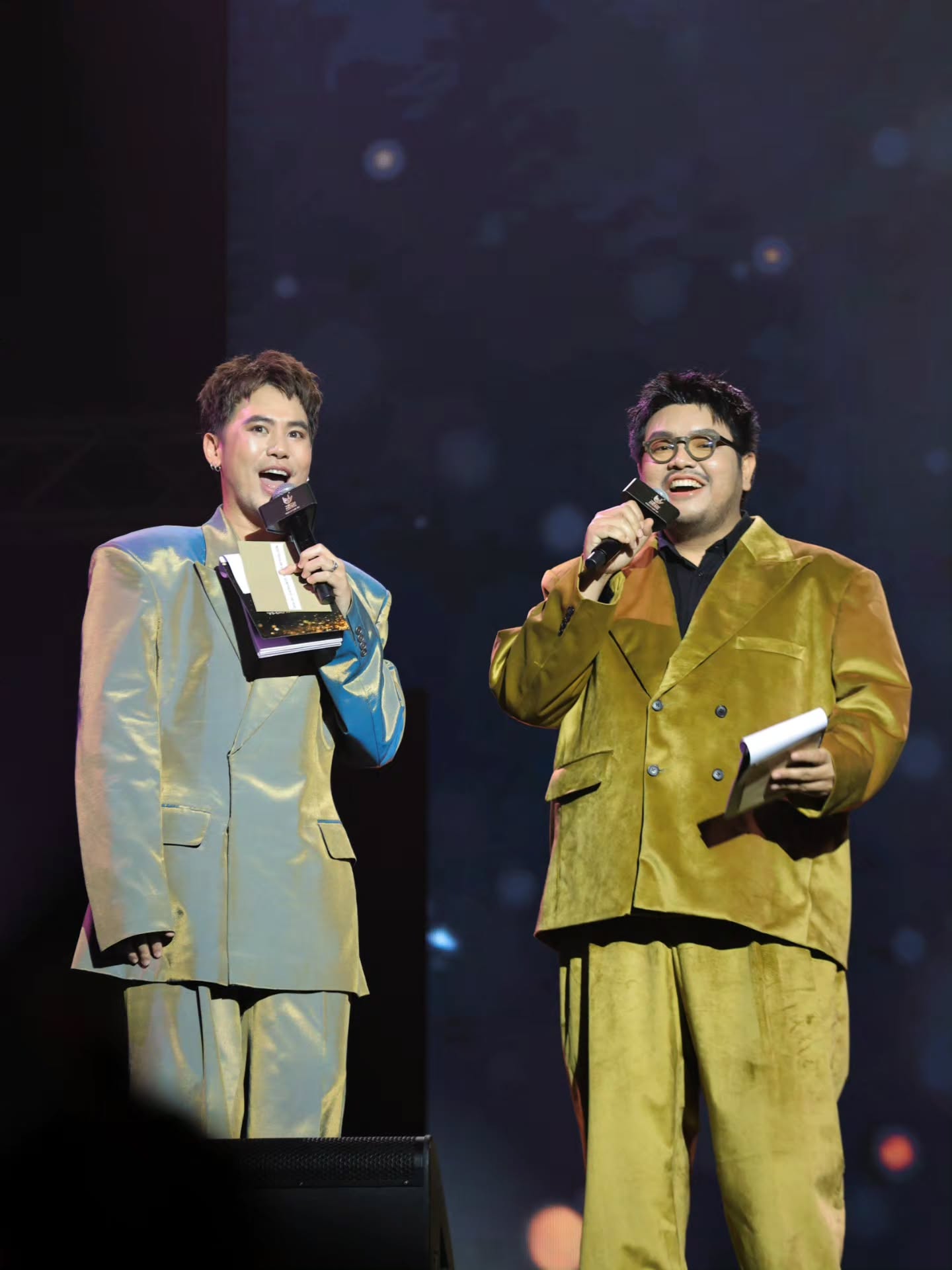 อ๋อง - เขมรัชต์ สุนทรนนท์