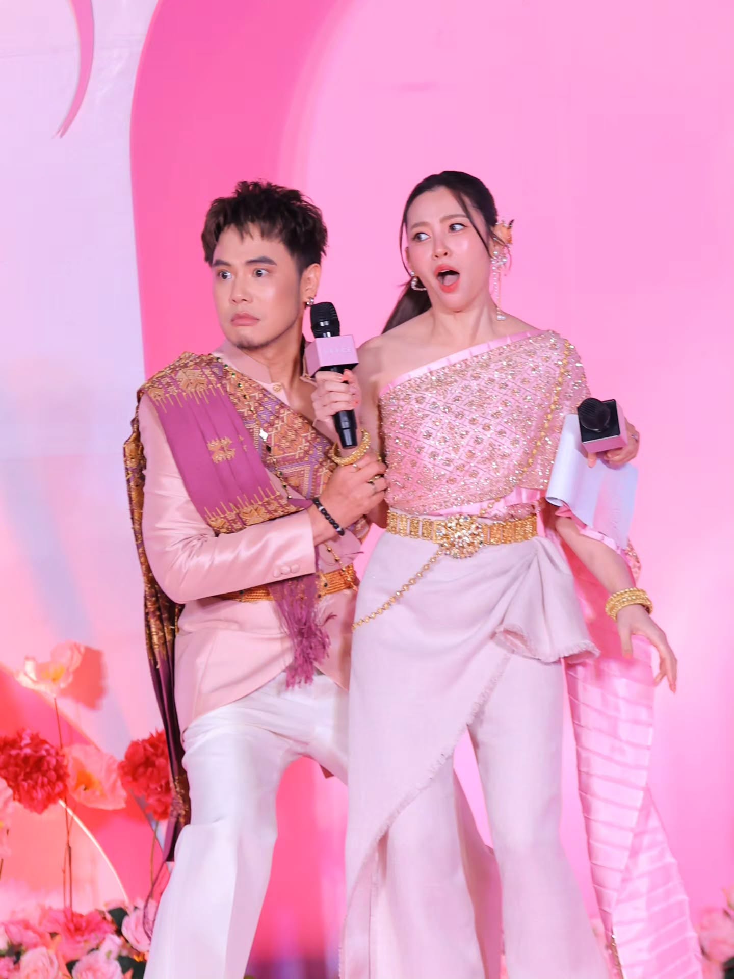 อ๋อง - เขมรัชต์ สุนทรนนท์