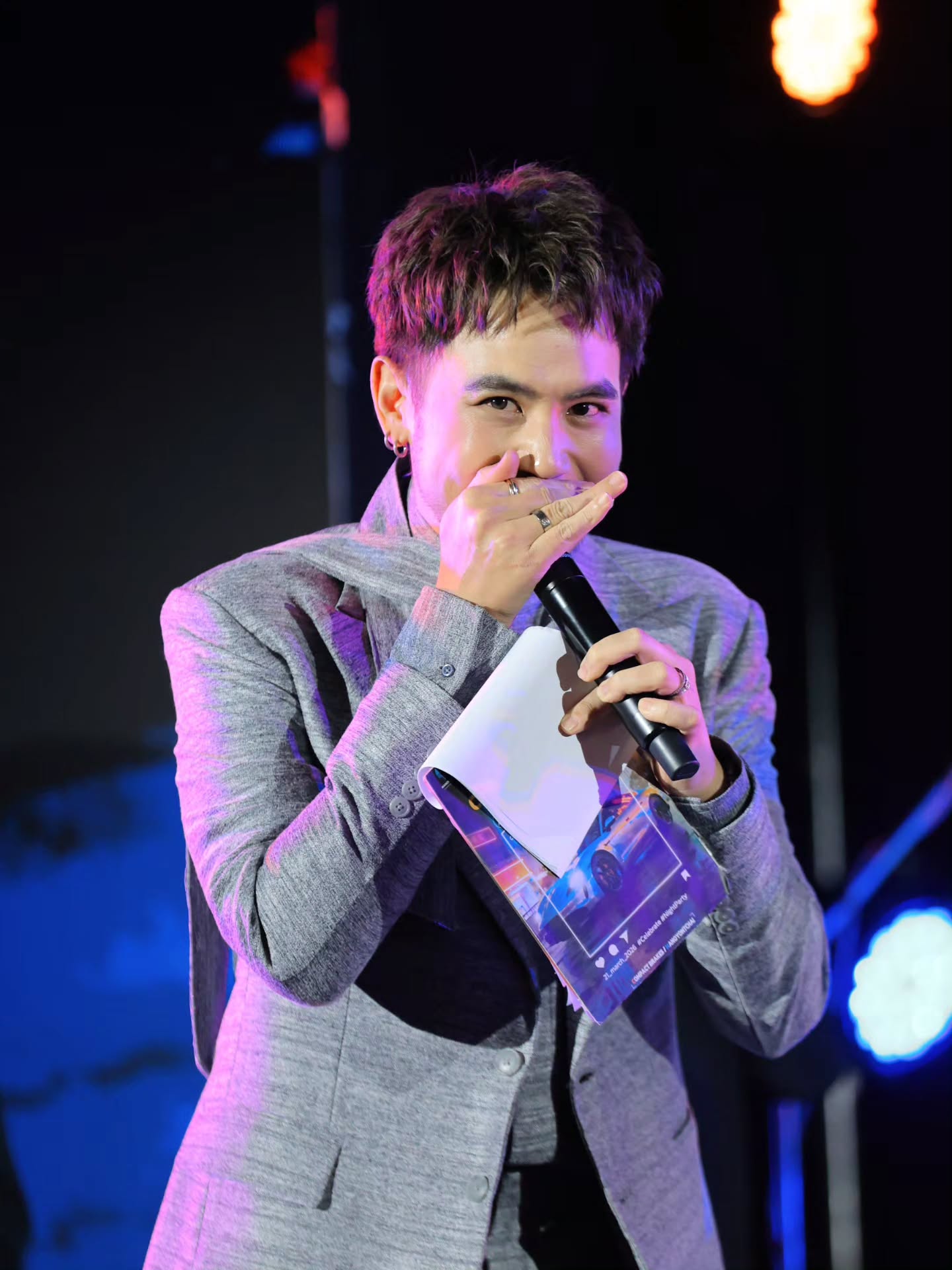 อ๋อง - เขมรัชต์ สุนทรนนท์