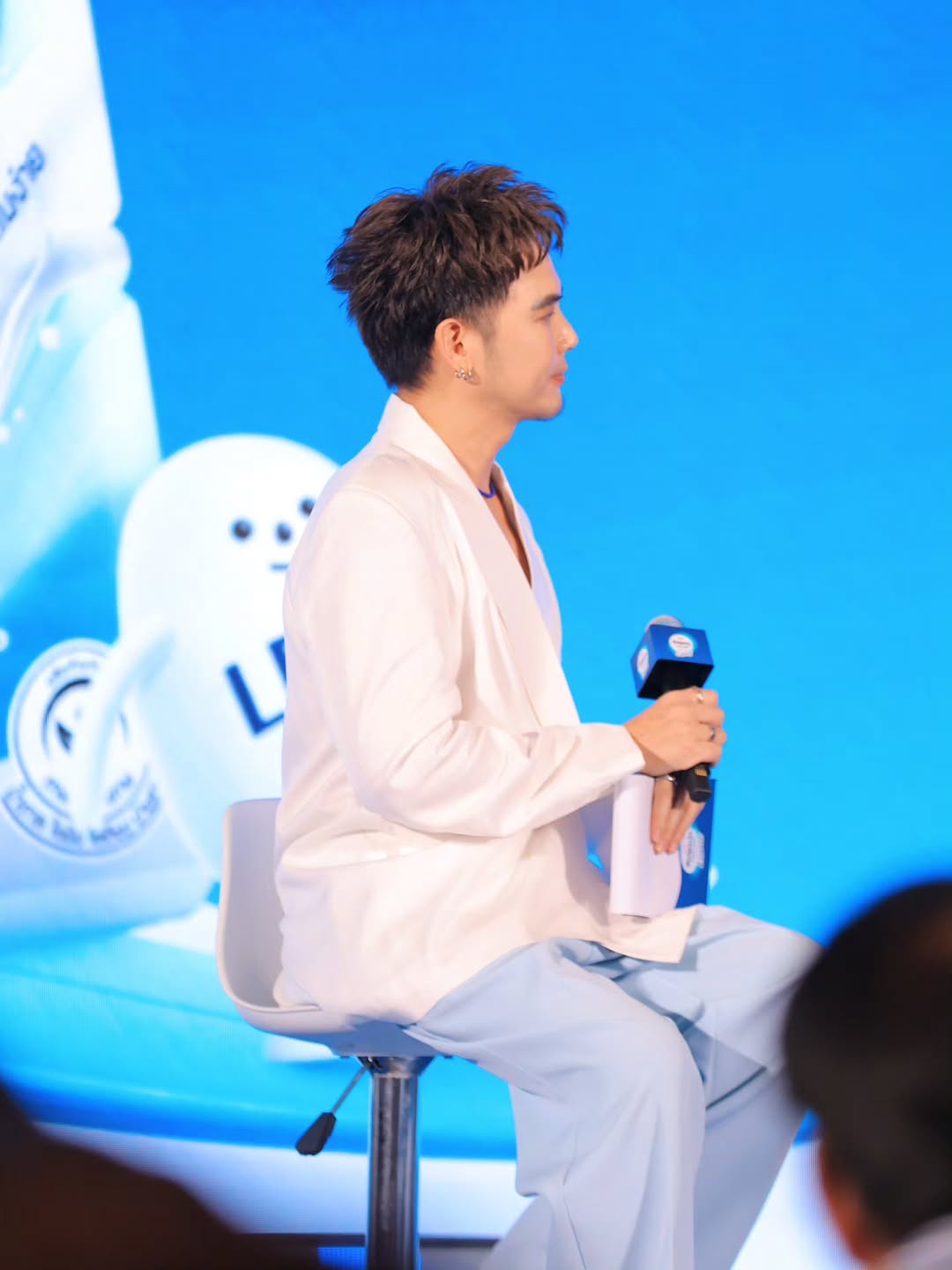 อ๋อง - เขมรัชต์ สุนทรนนท์