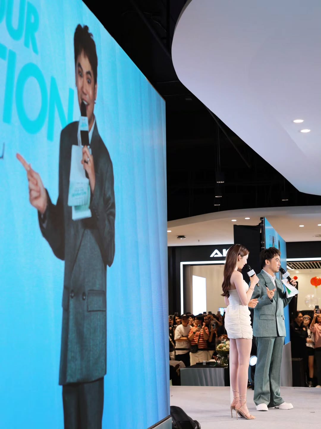 อ๋อง - เขมรัชต์ สุนทรนนท์