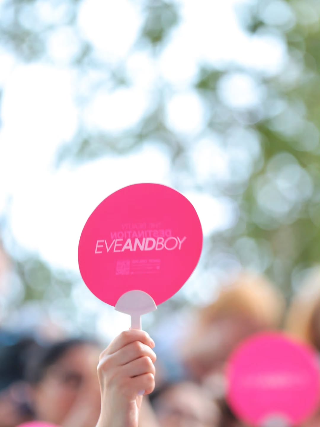 อ๋อง - เขมรัชต์ สุนทรนนท์