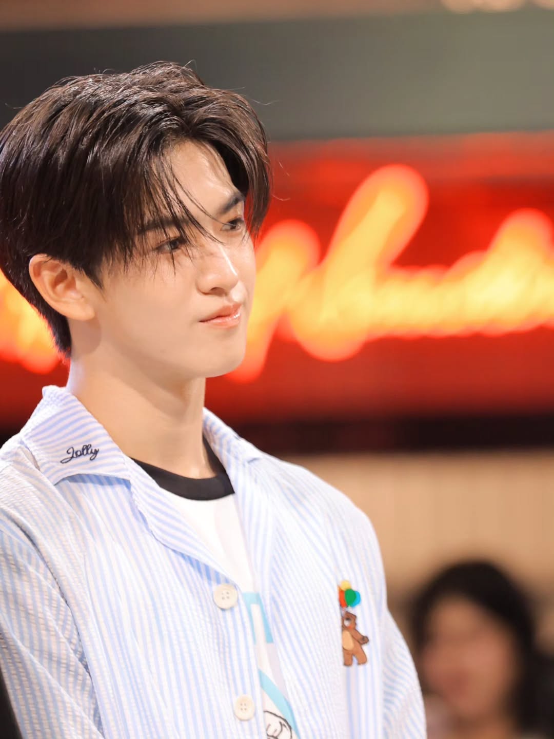 อ๋อง - เขมรัชต์ สุนทรนนท์