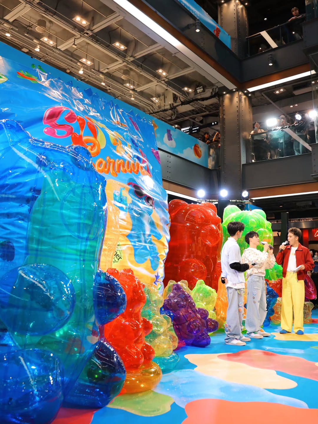 อ๋อง - เขมรัชต์ สุนทรนนท์