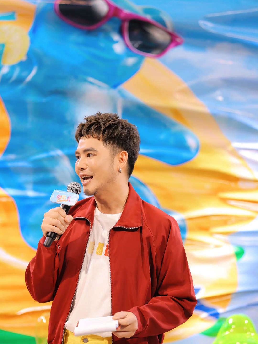 อ๋อง - เขมรัชต์ สุนทรนนท์