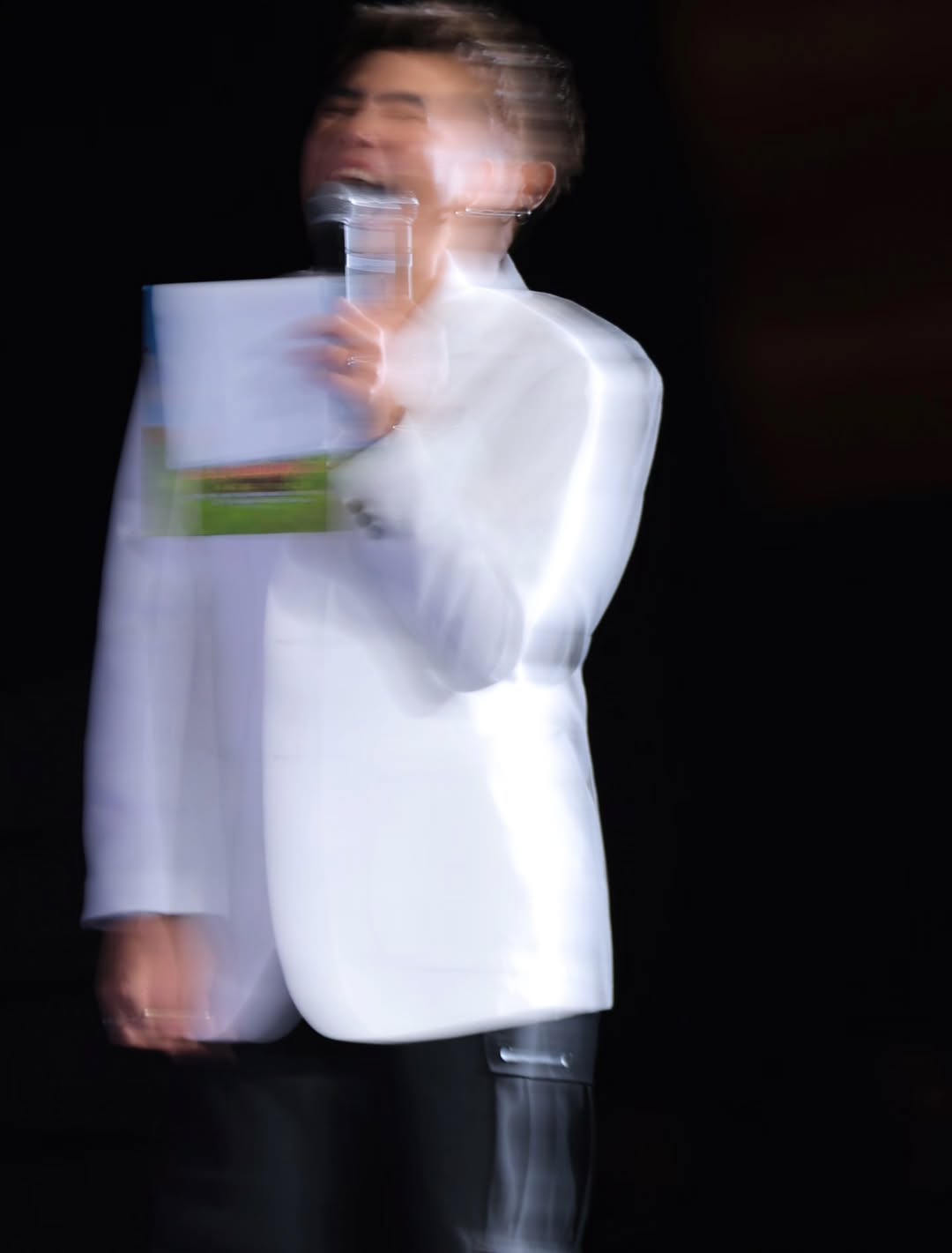 อ๋อง - เขมรัชต์ สุนทรนนท์