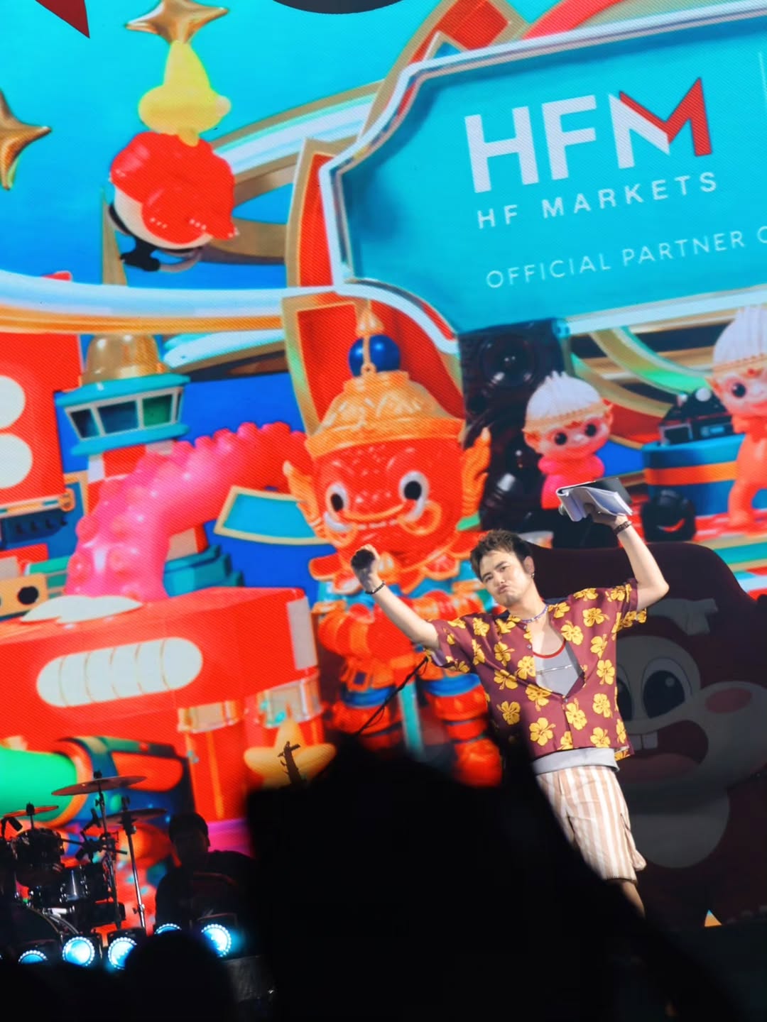 อ๋อง - เขมรัชต์ สุนทรนนท์