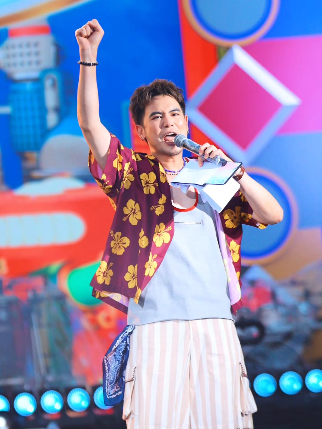 อ๋อง - เขมรัชต์ สุนทรนนท์