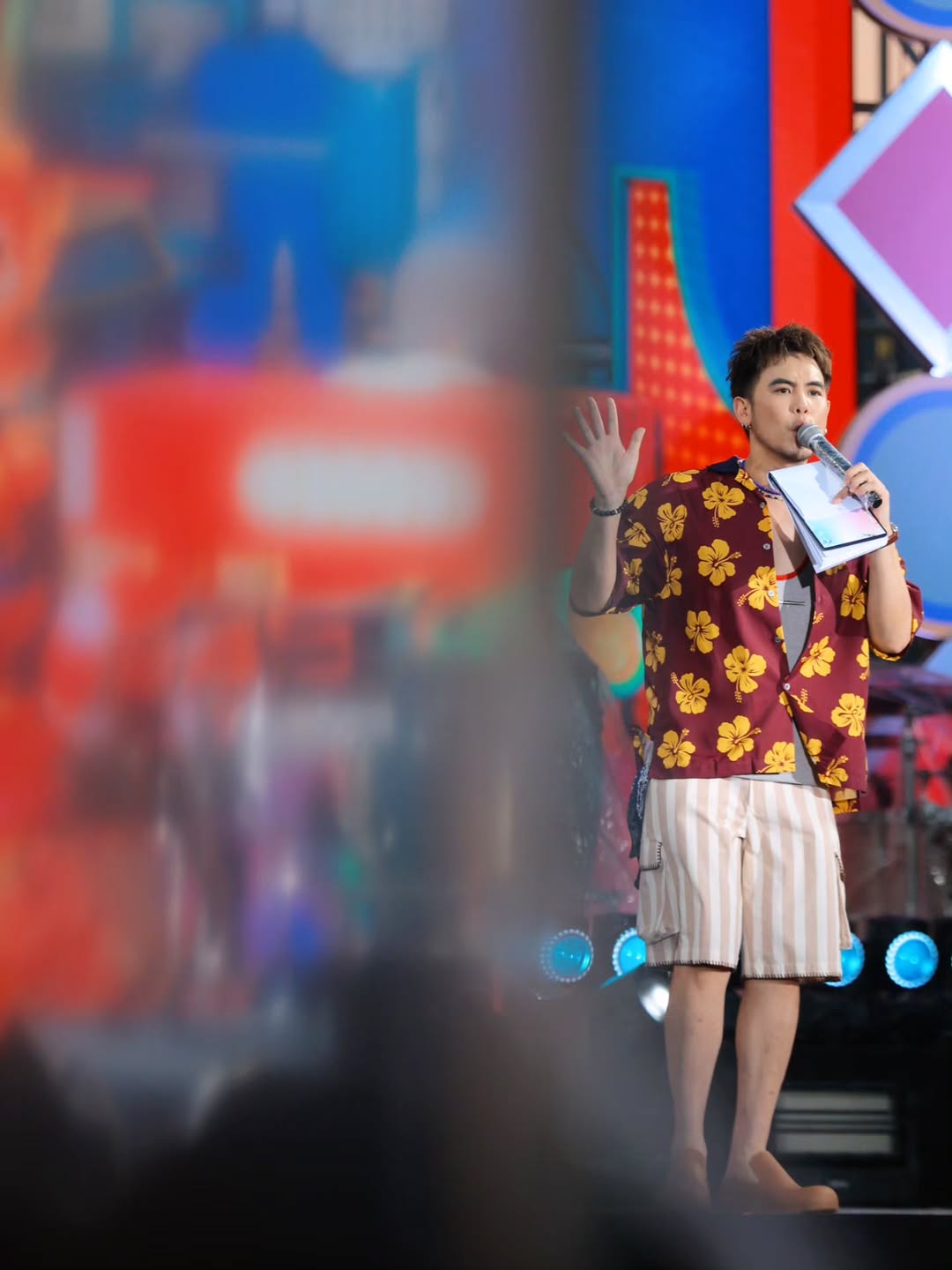 อ๋อง - เขมรัชต์ สุนทรนนท์