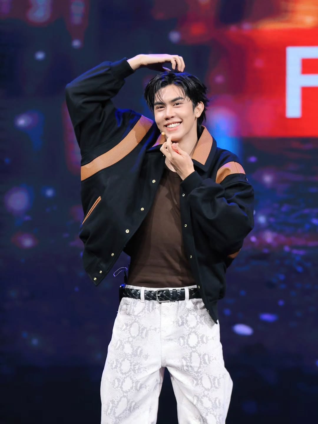 อ๋อง - เขมรัชต์ สุนทรนนท์