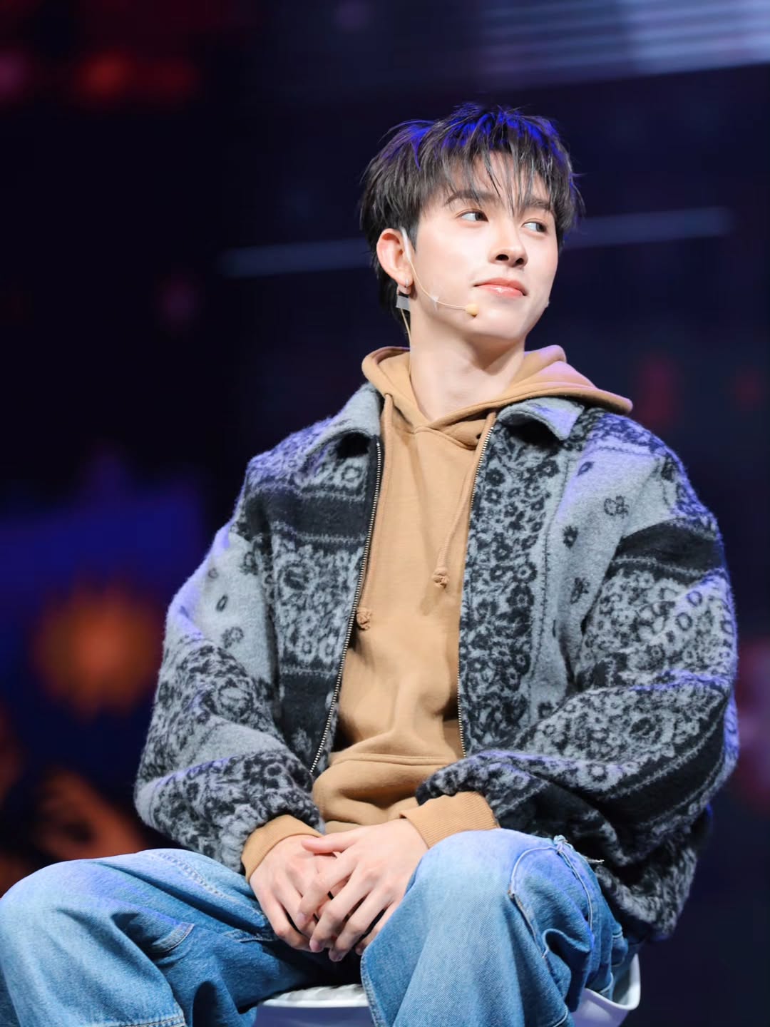 อ๋อง - เขมรัชต์ สุนทรนนท์