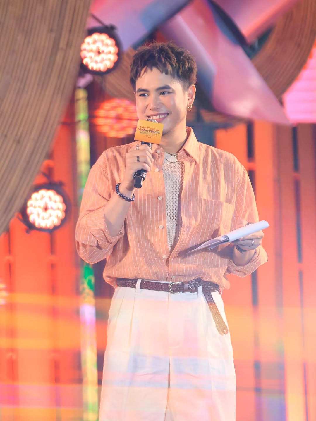 อ๋อง - เขมรัชต์ สุนทรนนท์