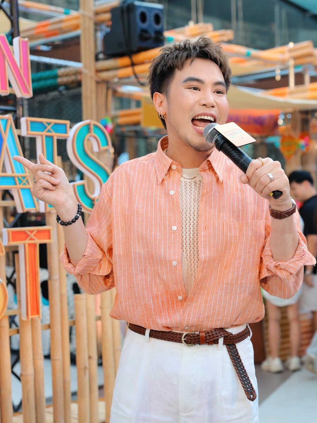 อ๋อง - เขมรัชต์ สุนทรนนท์