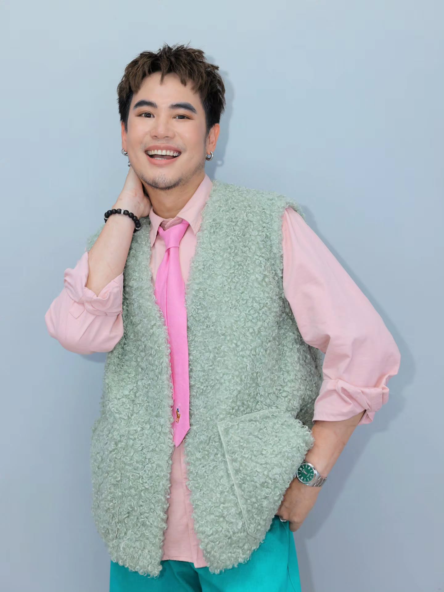 อ๋อง - เขมรัชต์ สุนทรนนท์