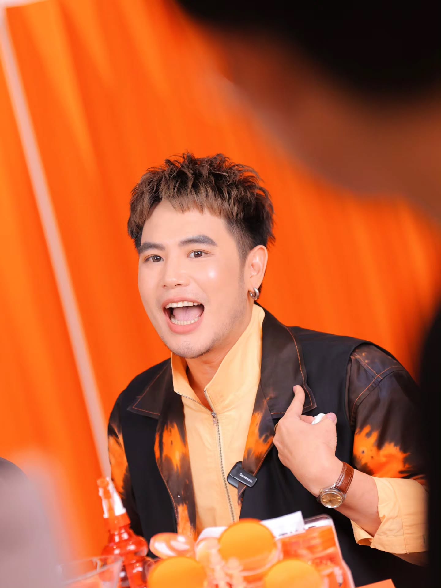 อ๋อง - เขมรัชต์ สุนทรนนท์