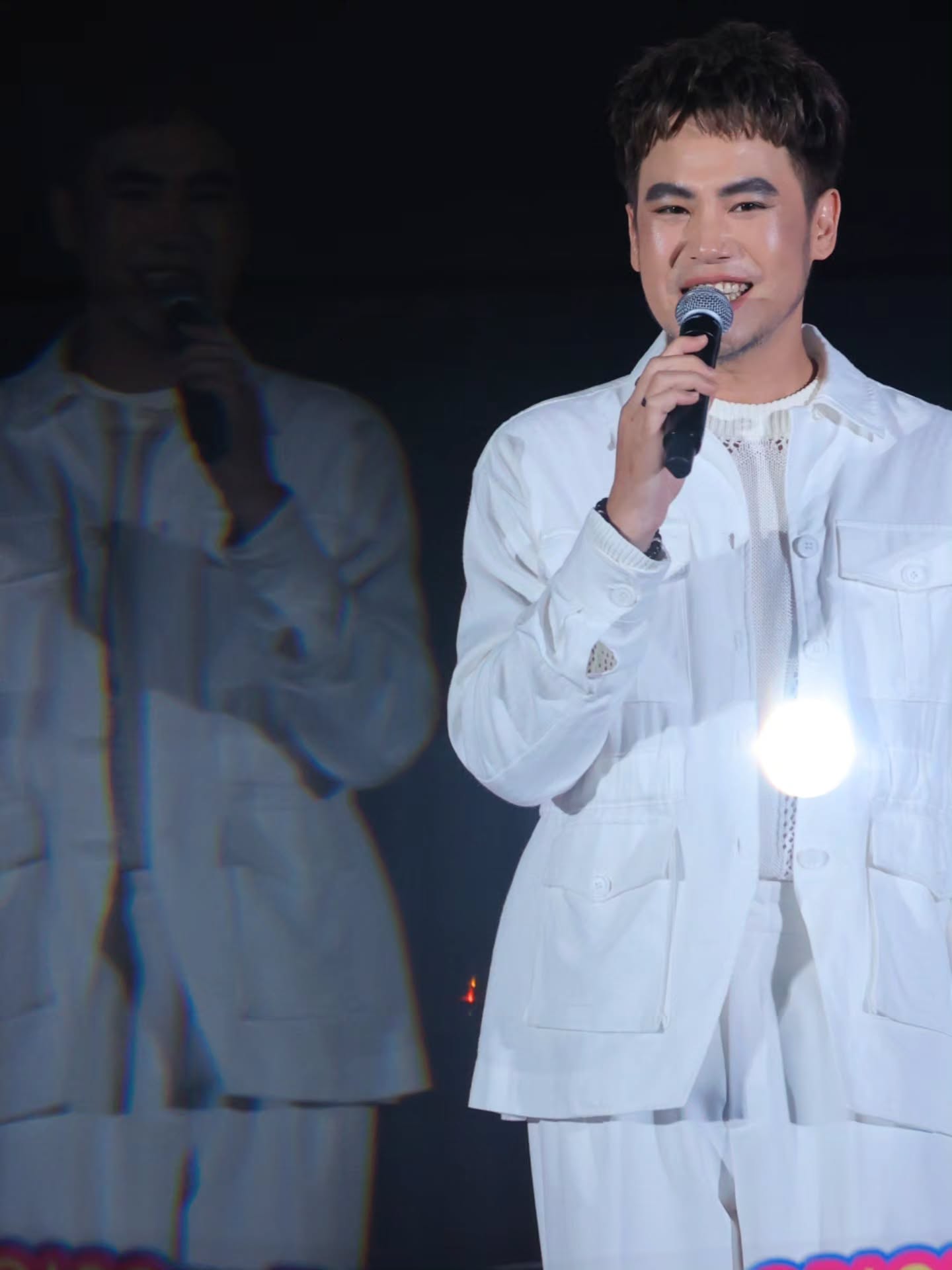 อ๋อง - เขมรัชต์ สุนทรนนท์