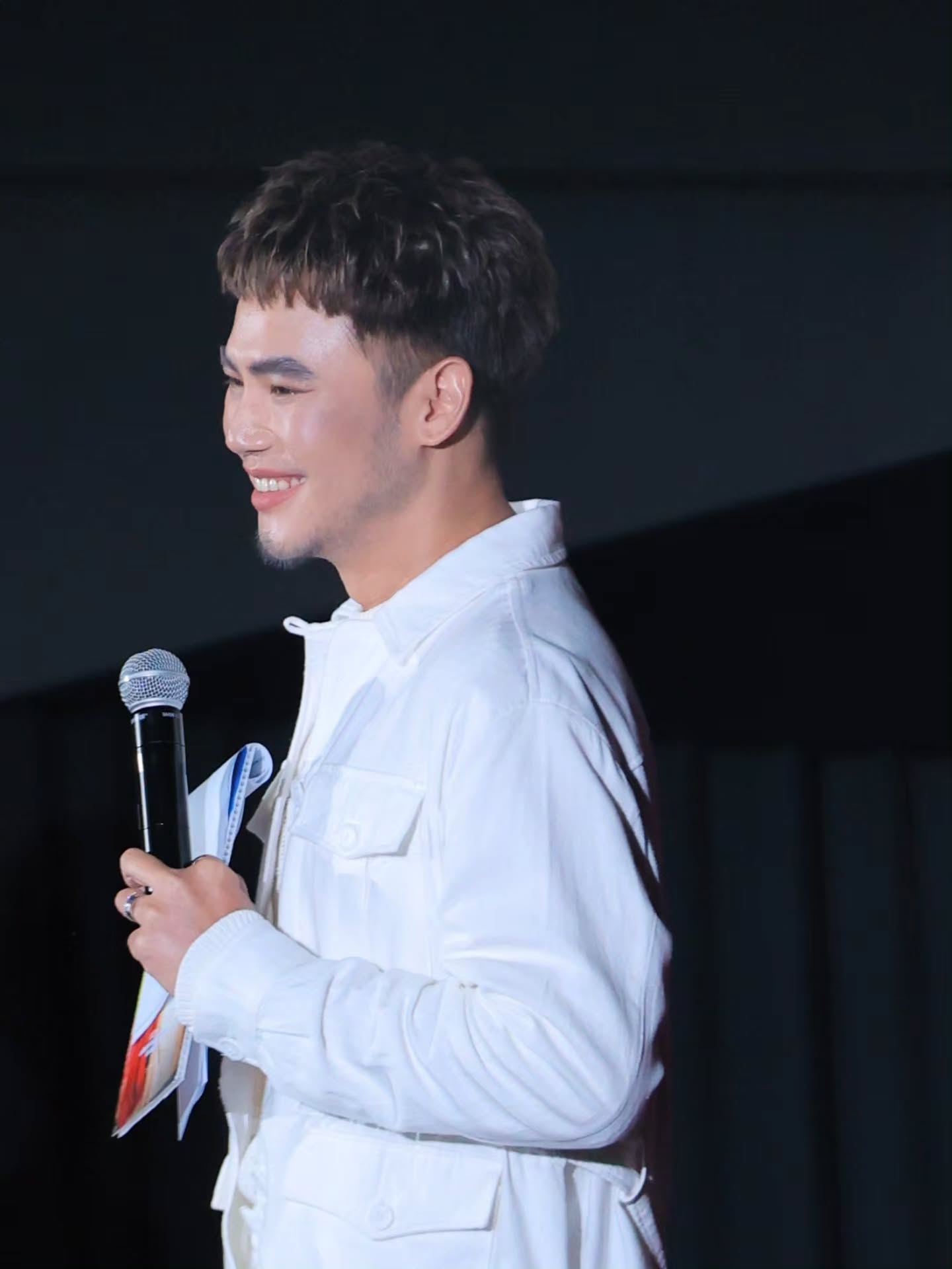 อ๋อง - เขมรัชต์ สุนทรนนท์