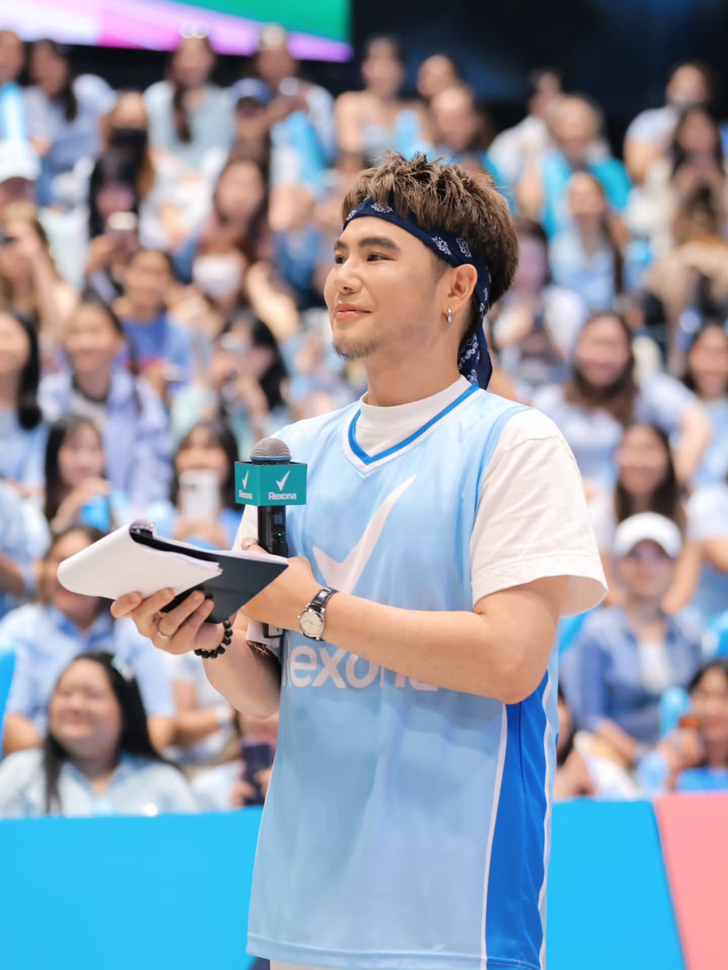 อ๋อง - เขมรัชต์ สุนทรนนท์