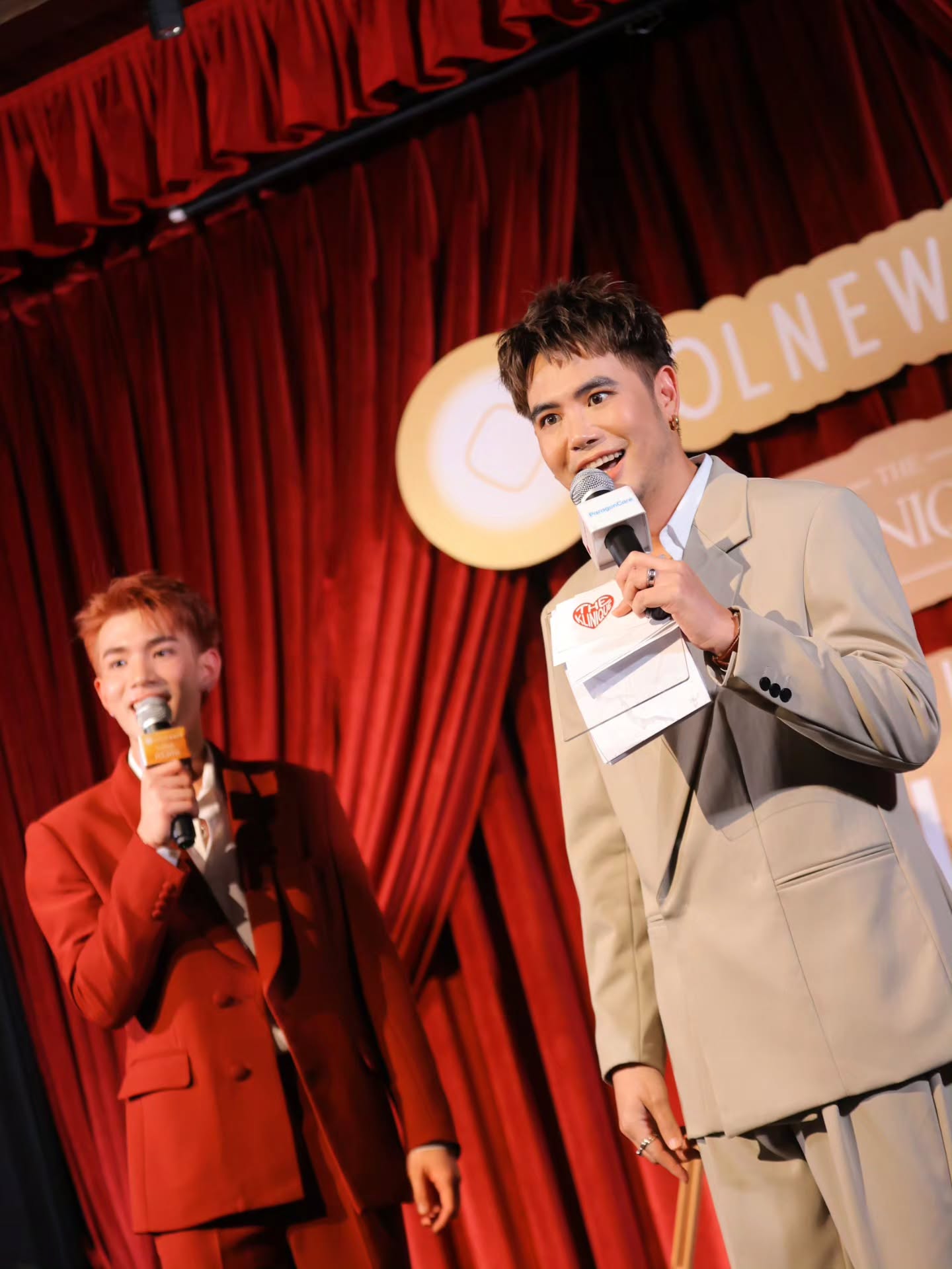 อ๋อง - เขมรัชต์ สุนทรนนท์