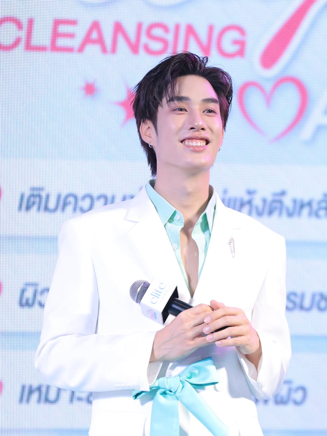 อ๋อง - เขมรัชต์ สุนทรนนท์