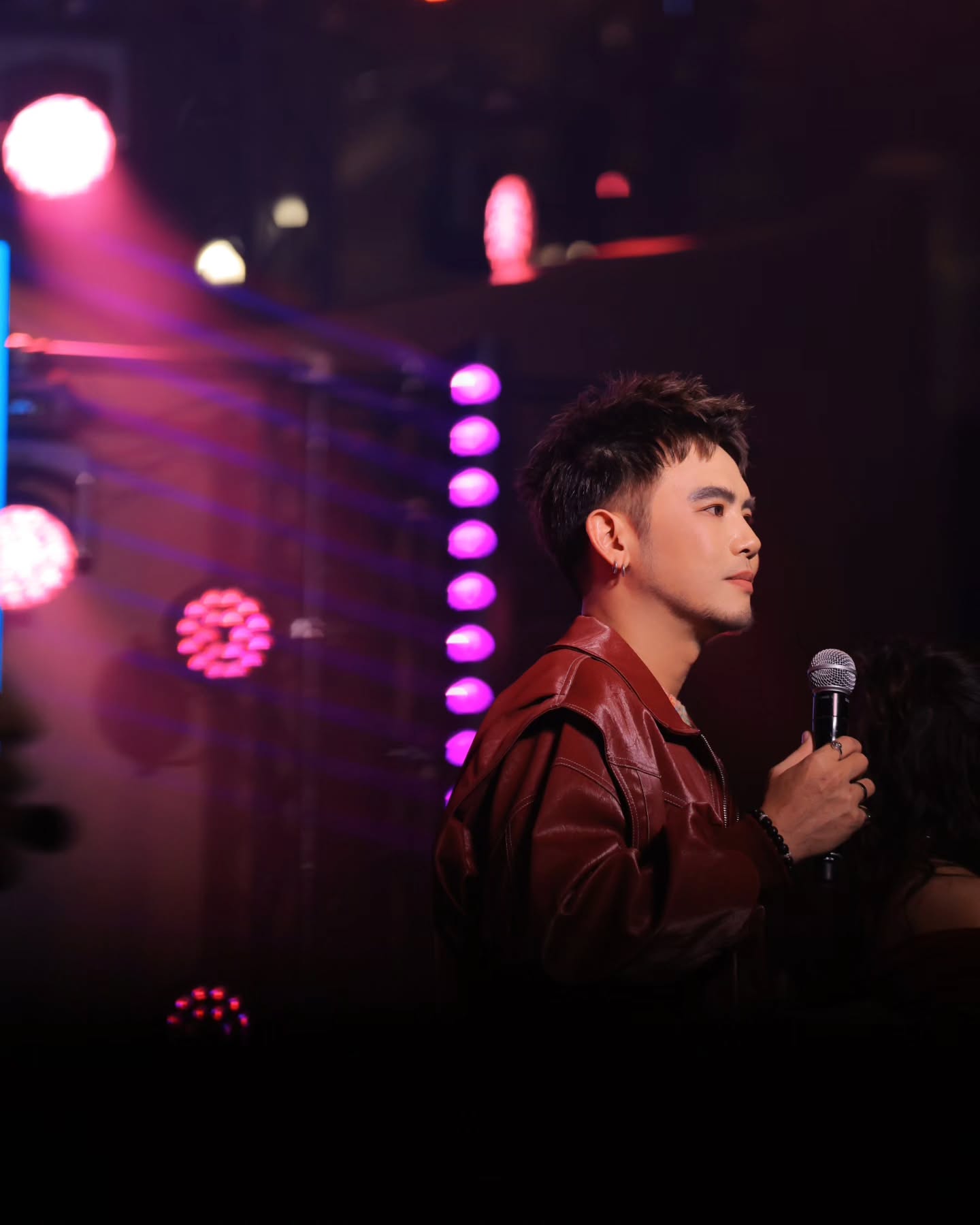 อ๋อง - เขมรัชต์ สุนทรนนท์