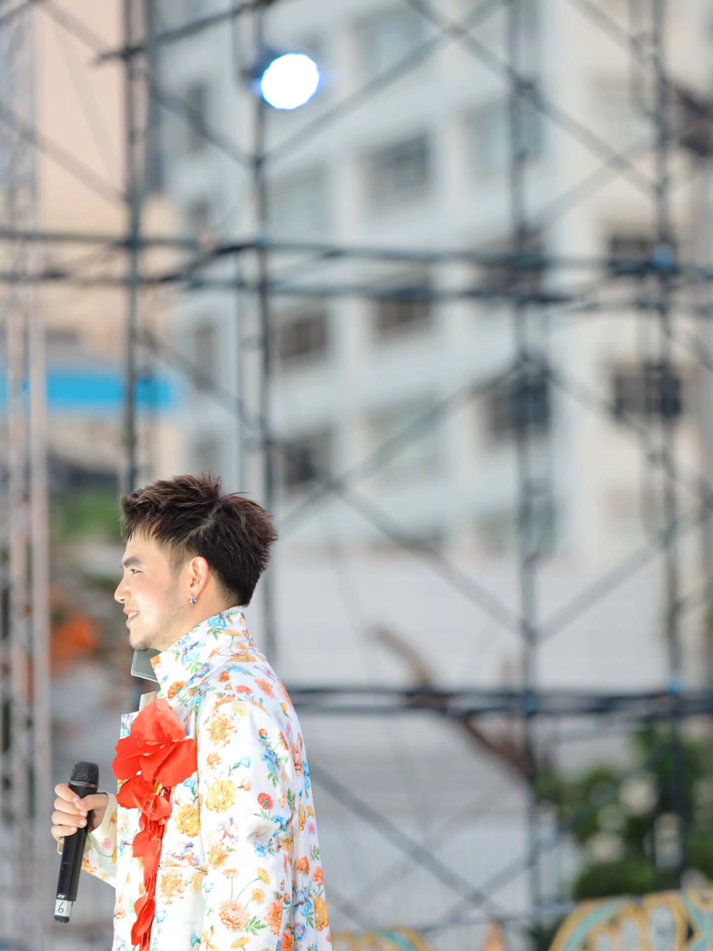 อ๋อง - เขมรัชต์ สุนทรนนท์