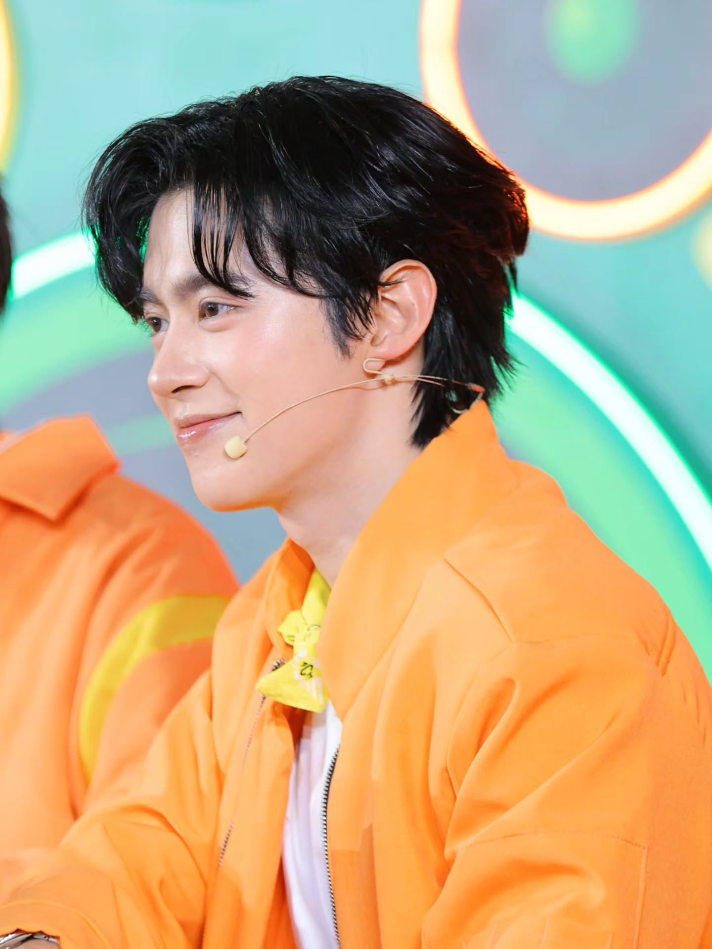 อ๋อง - เขมรัชต์ สุนทรนนท์