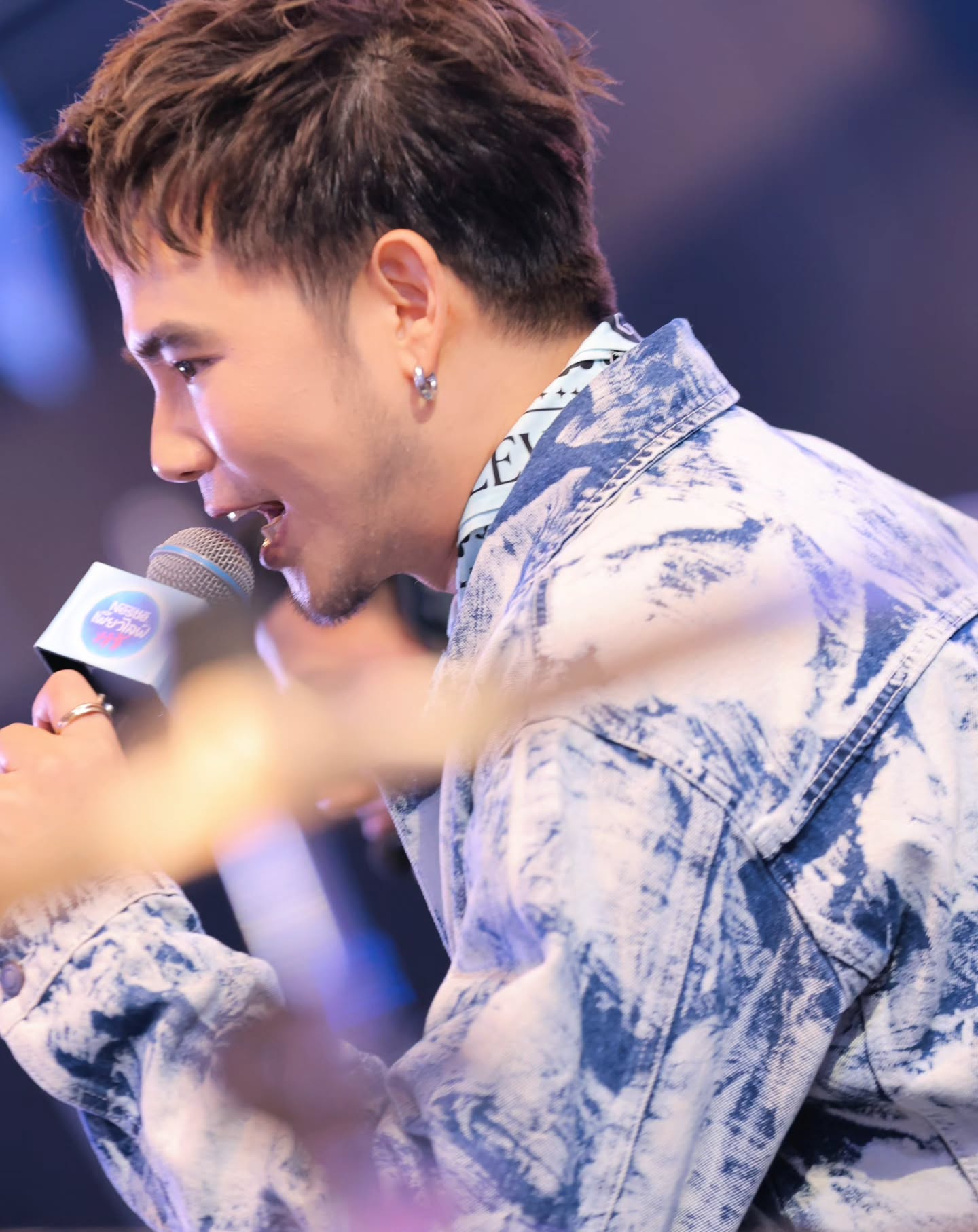 อ๋อง - เขมรัชต์ สุนทรนนท์