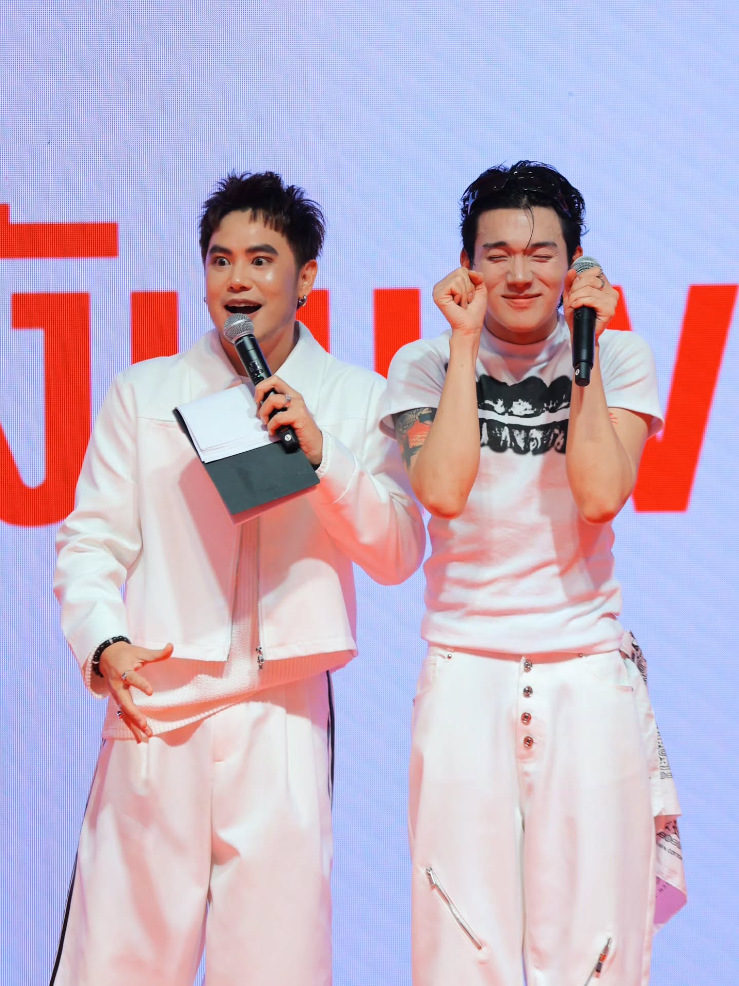 อ๋อง - เขมรัชต์ สุนทรนนท์