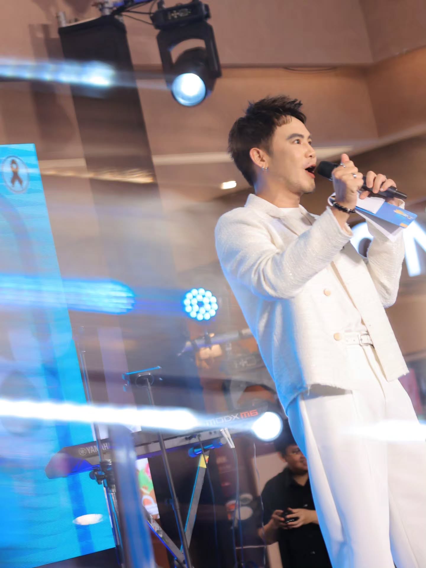 อ๋อง - เขมรัชต์ สุนทรนนท์