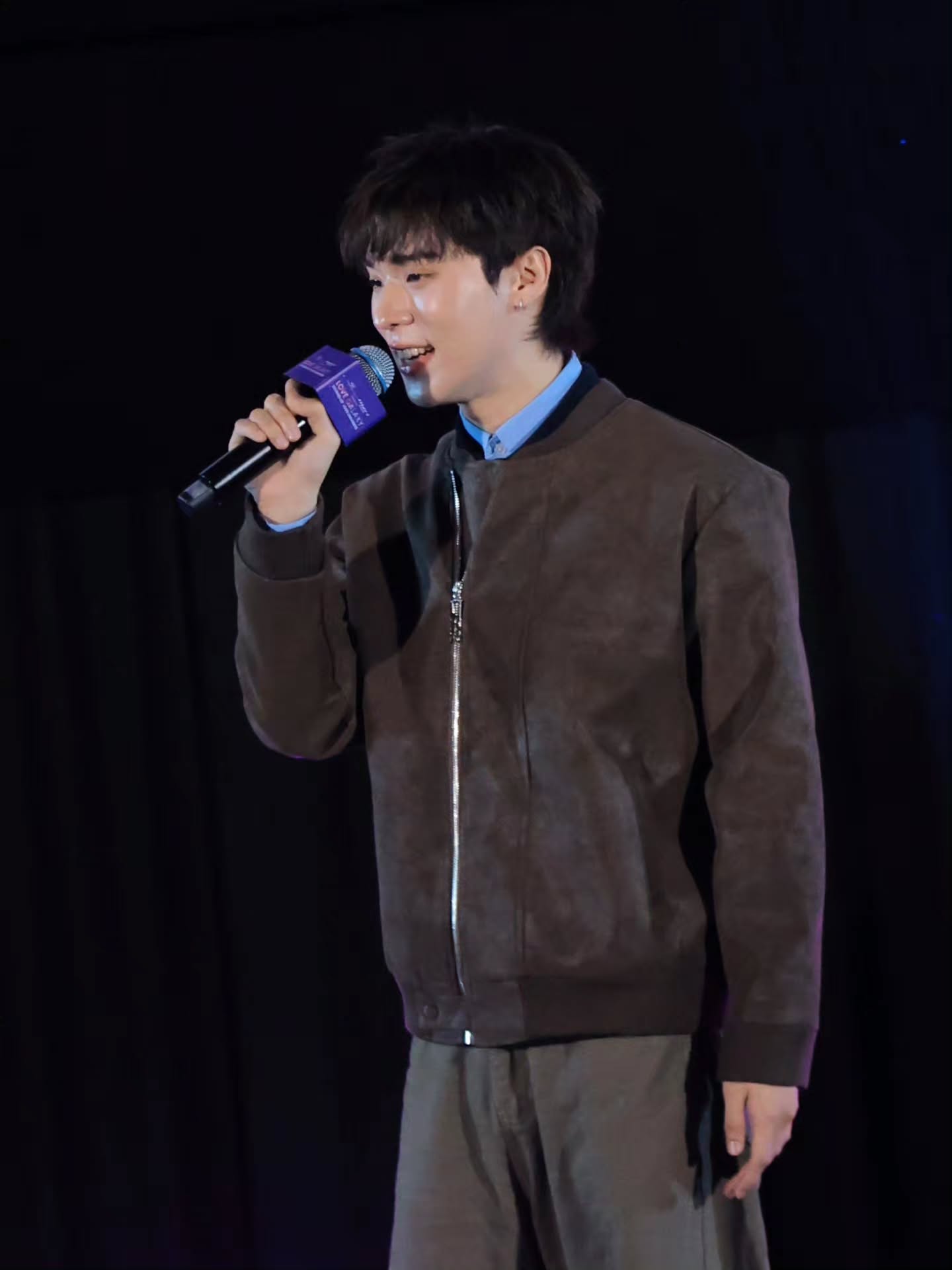 อ๋อง - เขมรัชต์ สุนทรนนท์