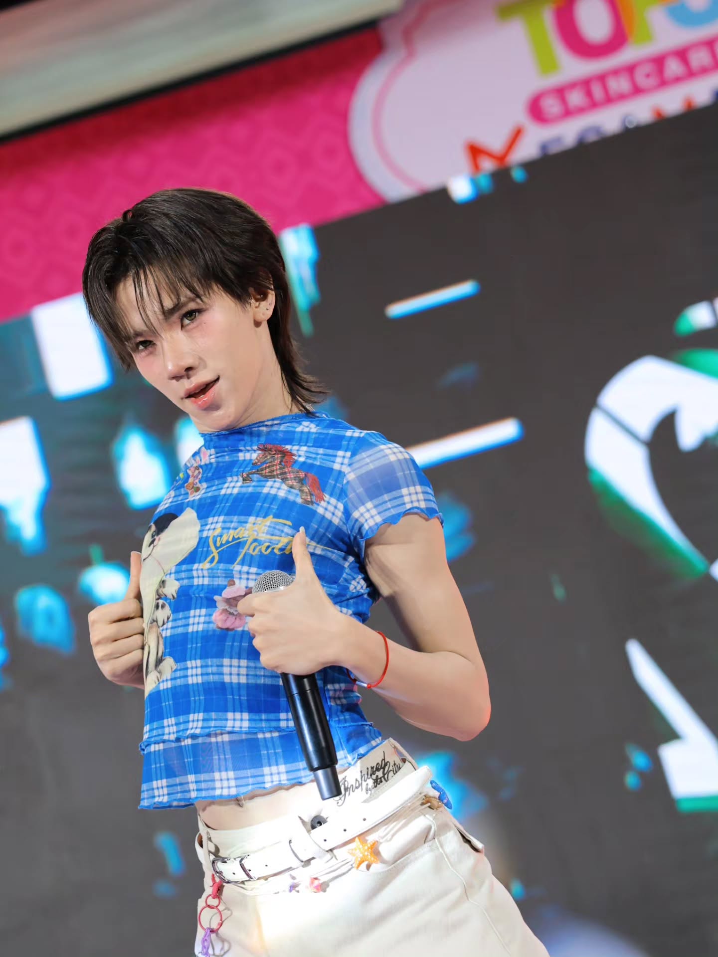 อ๋อง - เขมรัชต์ สุนทรนนท์