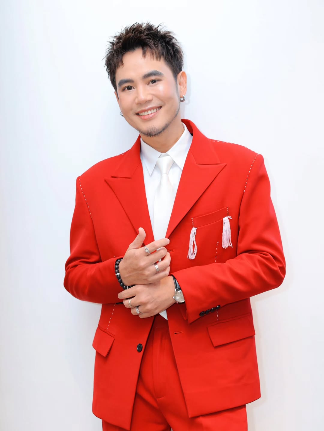 อ๋อง - เขมรัชต์ สุนทรนนท์