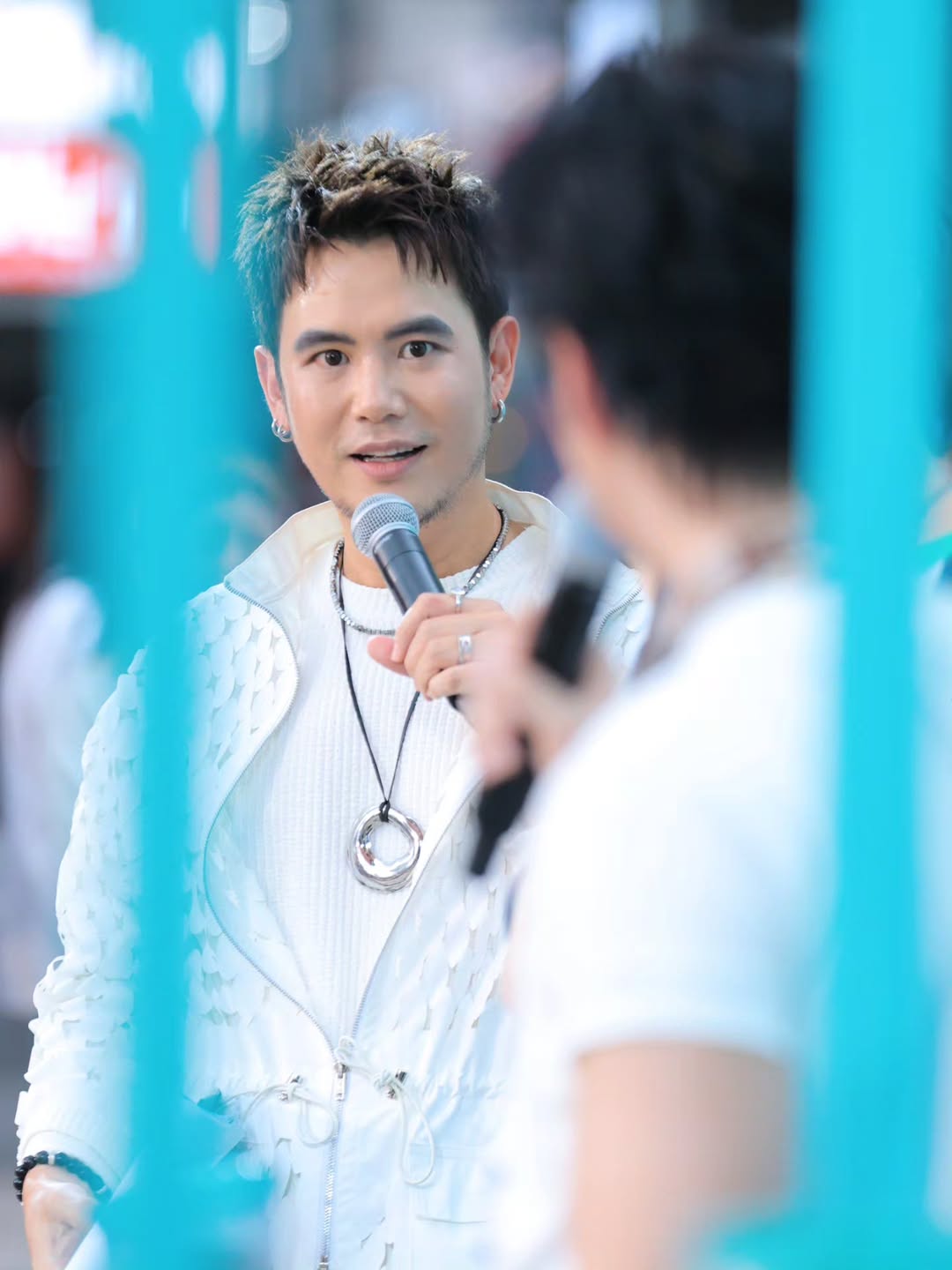 อ๋อง - เขมรัชต์ สุนทรนนท์