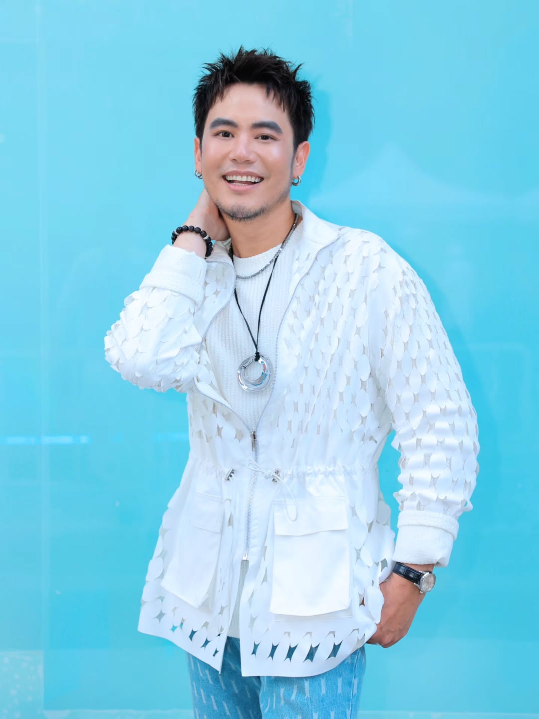 อ๋อง - เขมรัชต์ สุนทรนนท์