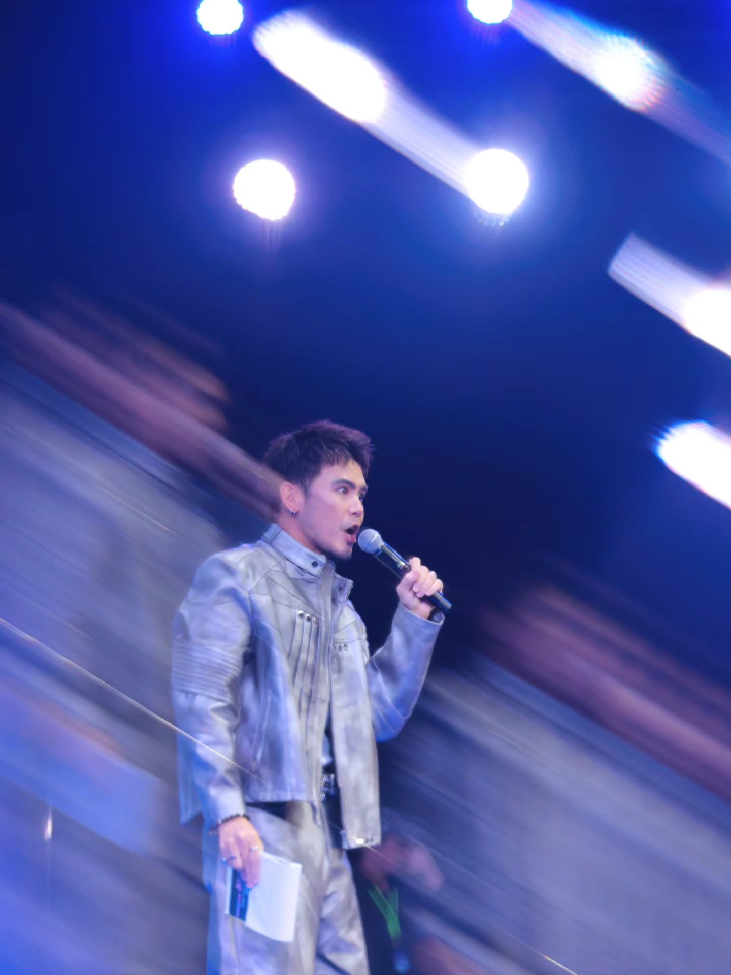 อ๋อง - เขมรัชต์ สุนทรนนท์