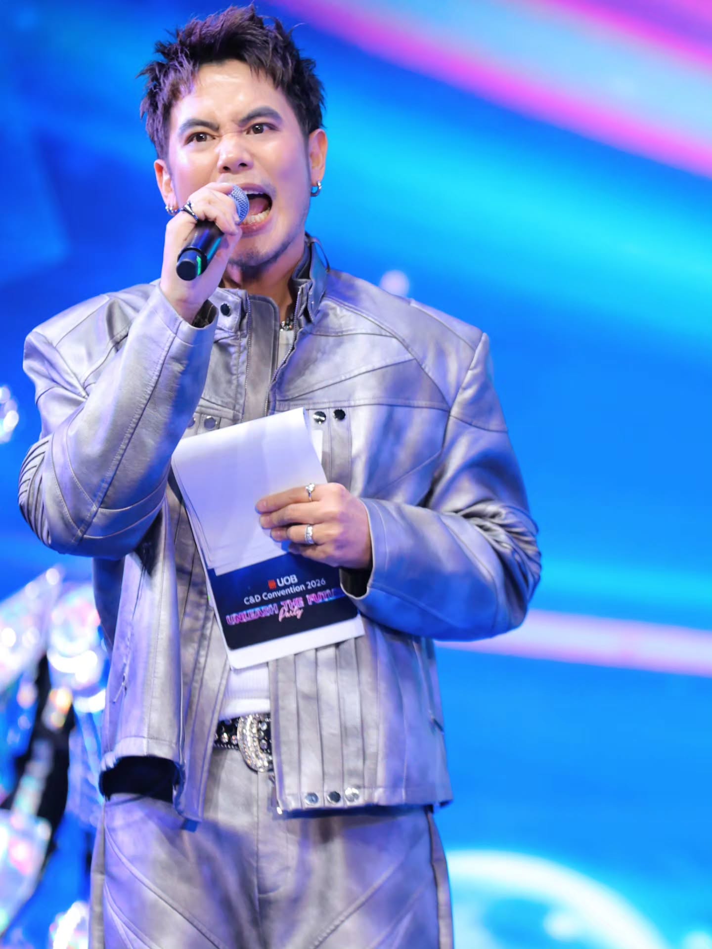 อ๋อง - เขมรัชต์ สุนทรนนท์