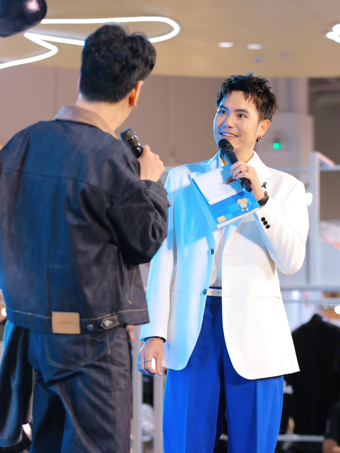 อ๋อง - เขมรัชต์ สุนทรนนท์