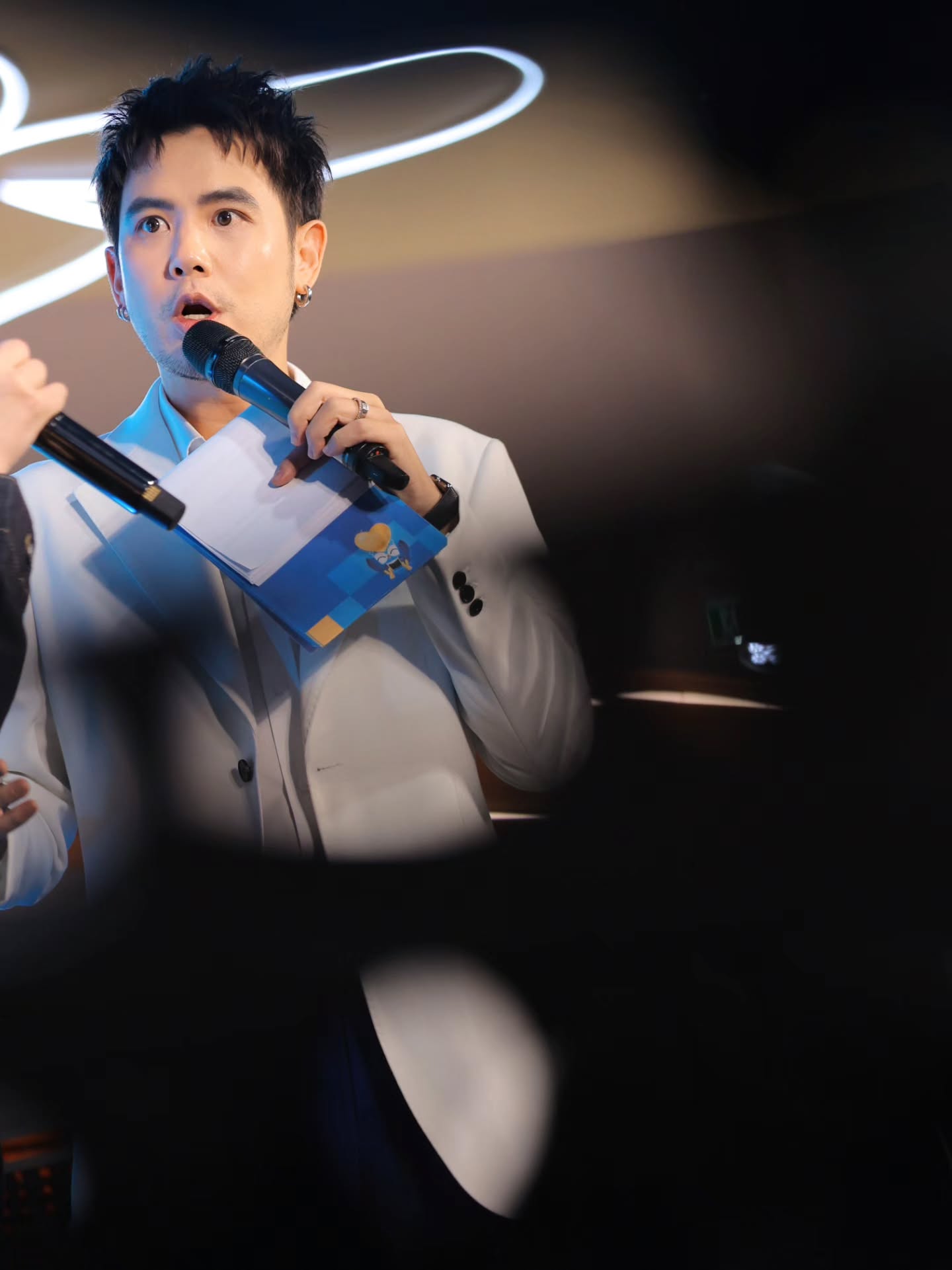 อ๋อง - เขมรัชต์ สุนทรนนท์