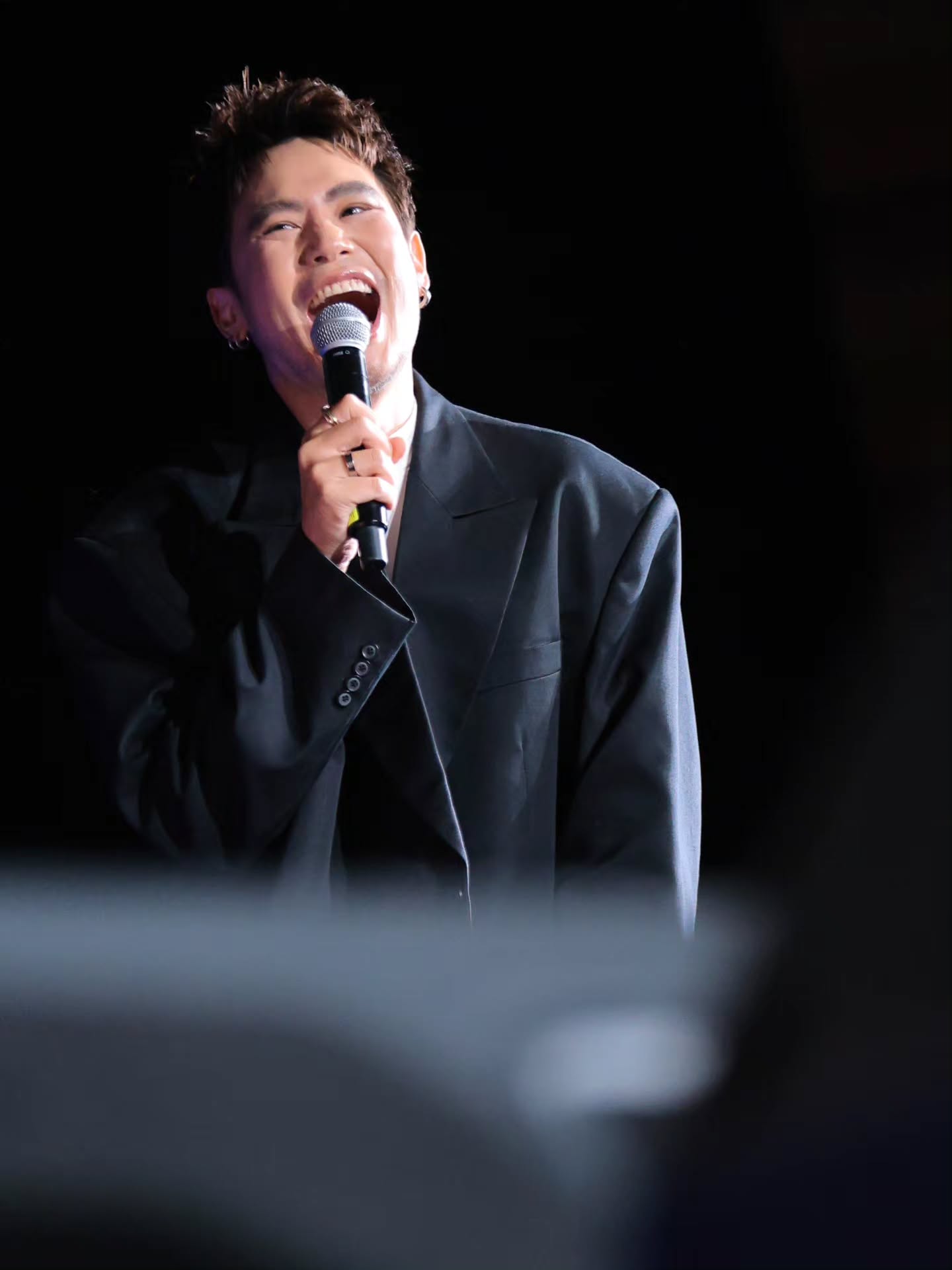 อ๋อง - เขมรัชต์ สุนทรนนท์