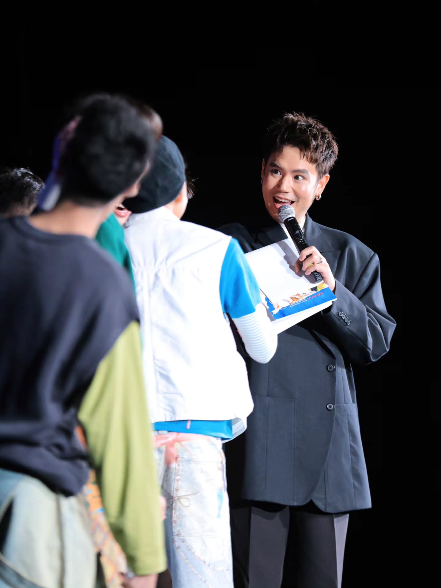 อ๋อง - เขมรัชต์ สุนทรนนท์
