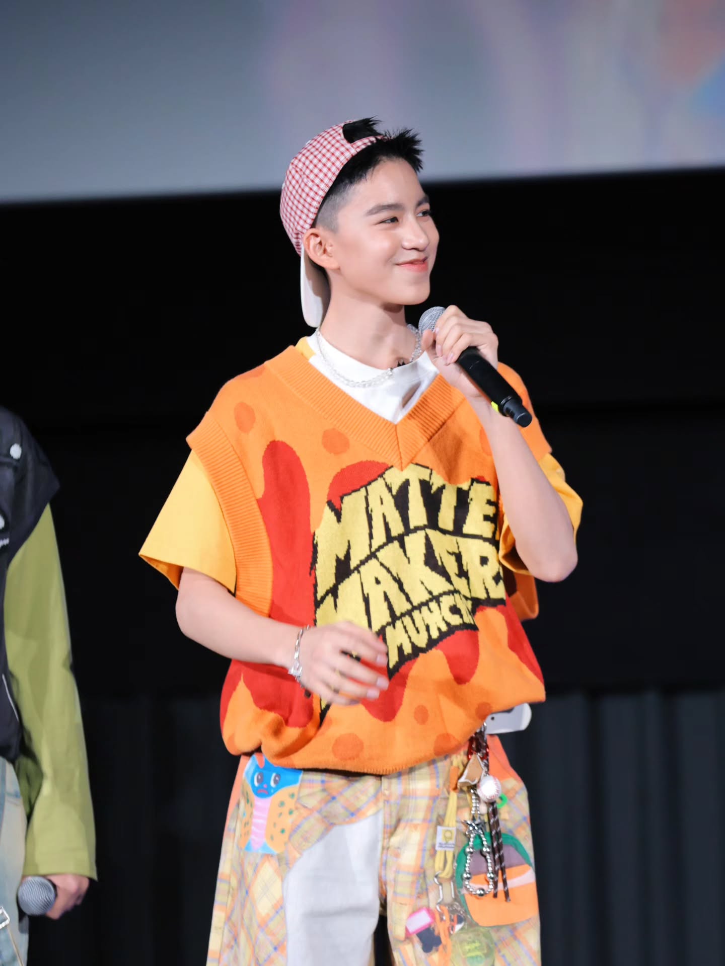อ๋อง - เขมรัชต์ สุนทรนนท์