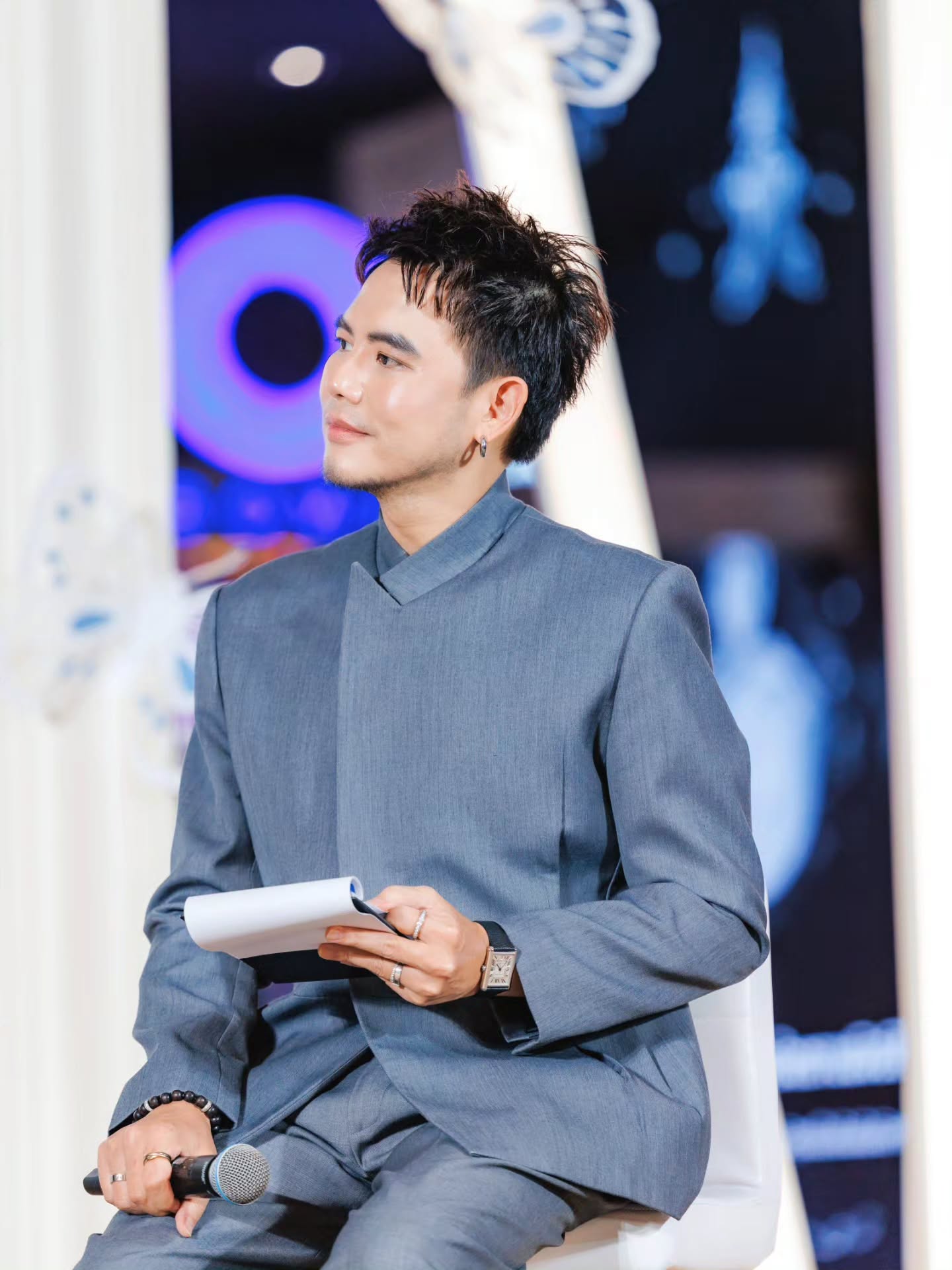 อ๋อง - เขมรัชต์ สุนทรนนท์