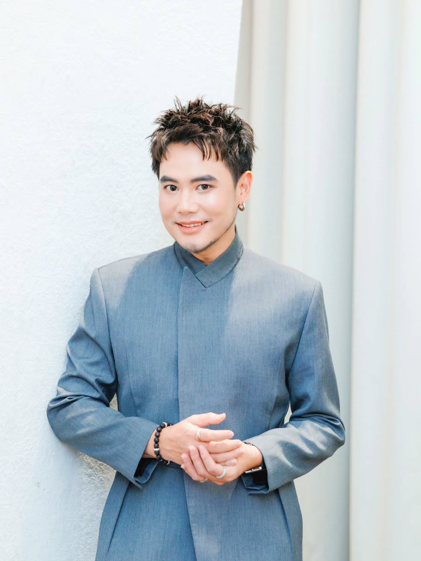 อ๋อง - เขมรัชต์ สุนทรนนท์
